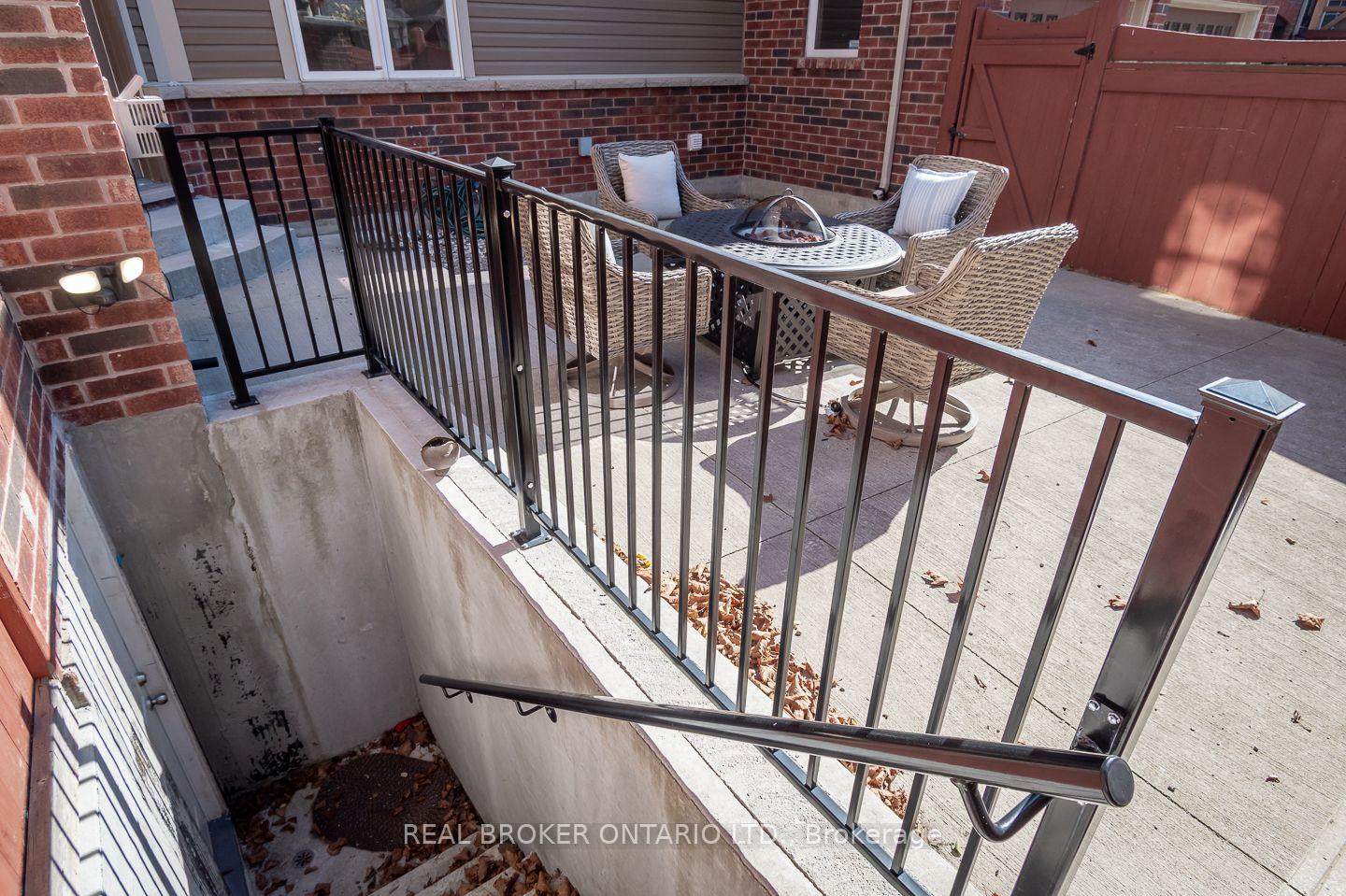 Photo 49 of 619 Snider Terrace, Milton, Coates — HOMEH
