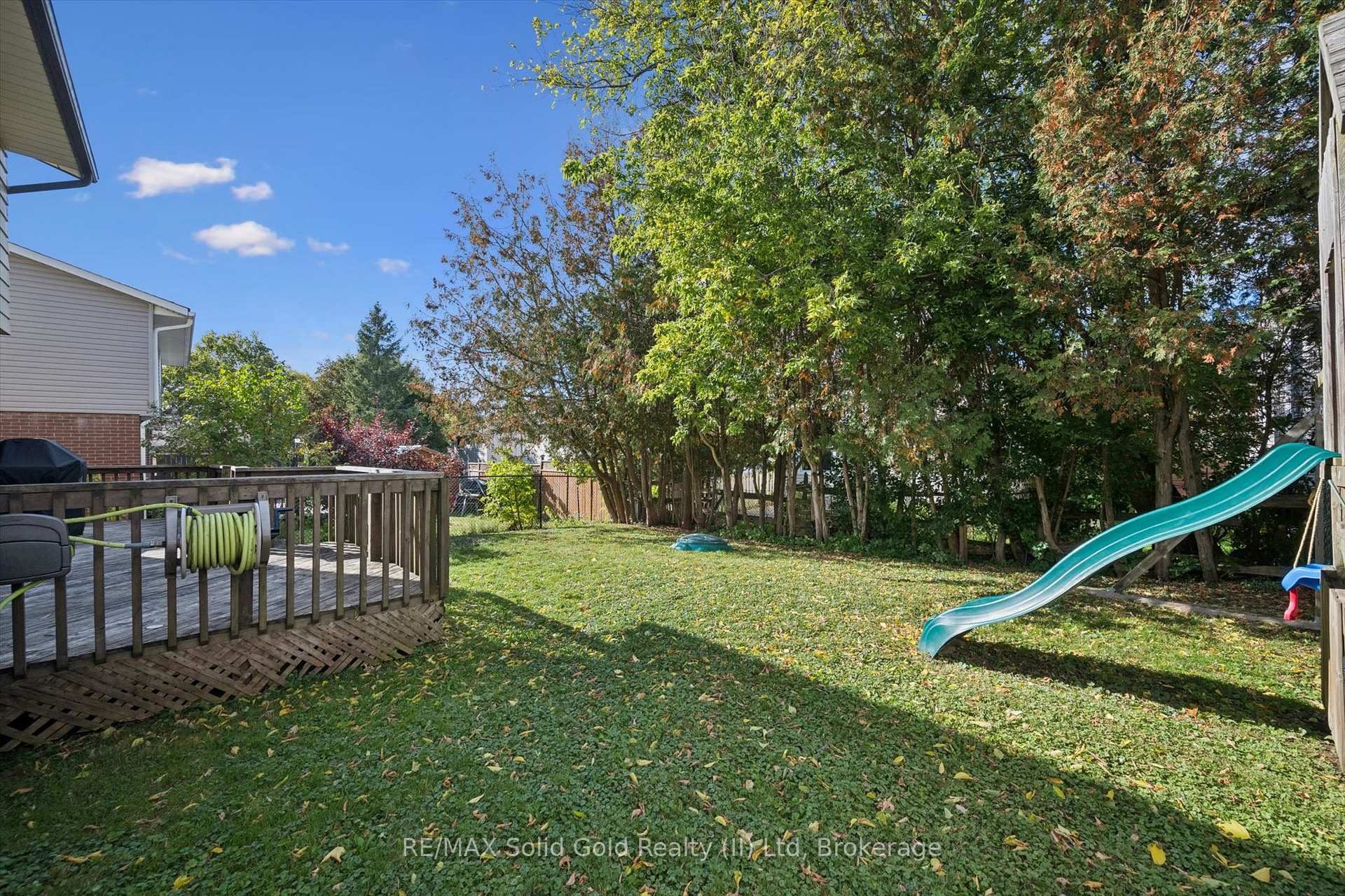 Photo 35 of 143 Hillbrook Crescent, Kitchener, Forest Heights — HOMEH