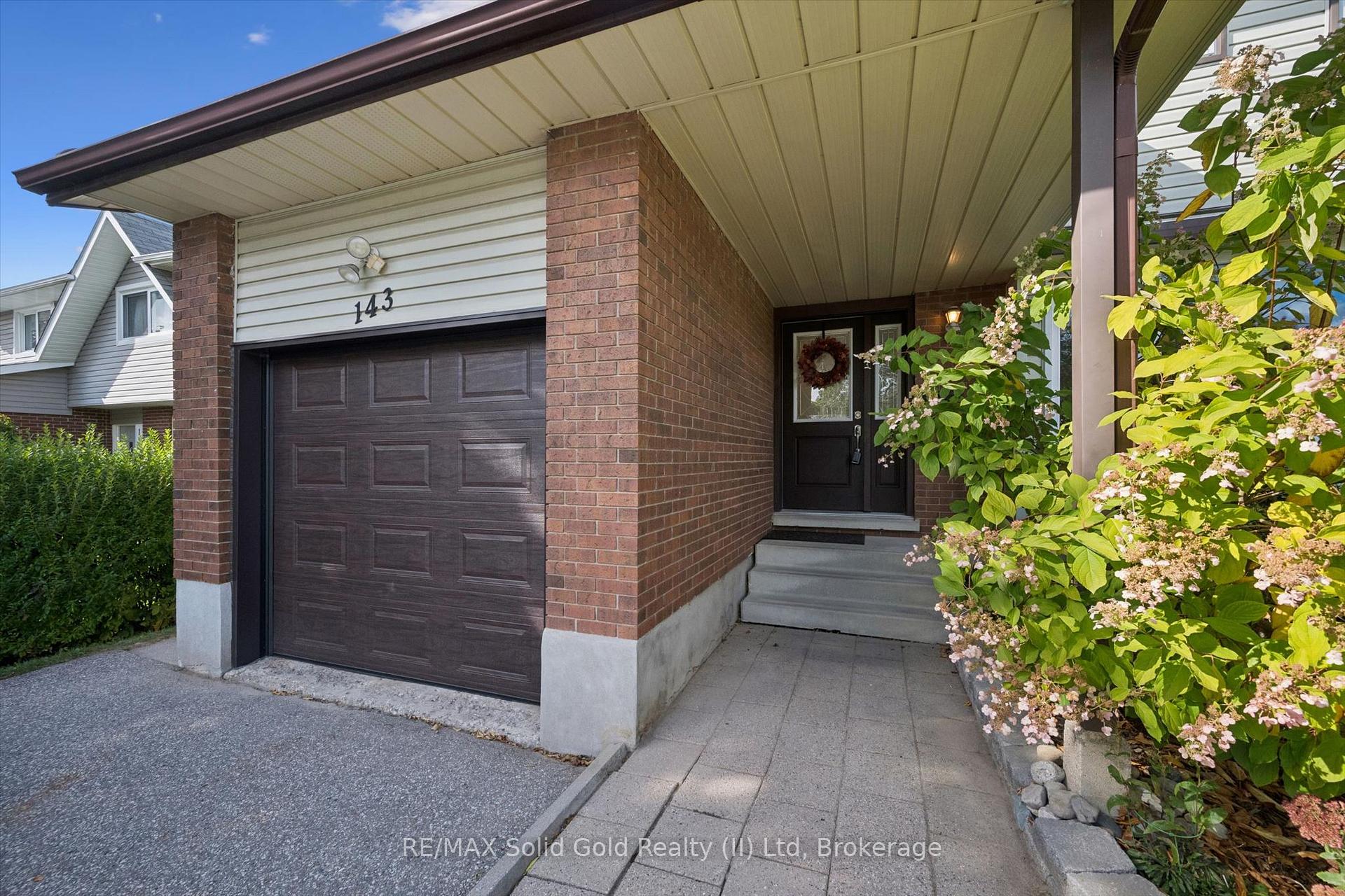 Photo 40 of 143 Hillbrook Crescent, Kitchener, Forest Heights — HOMEH