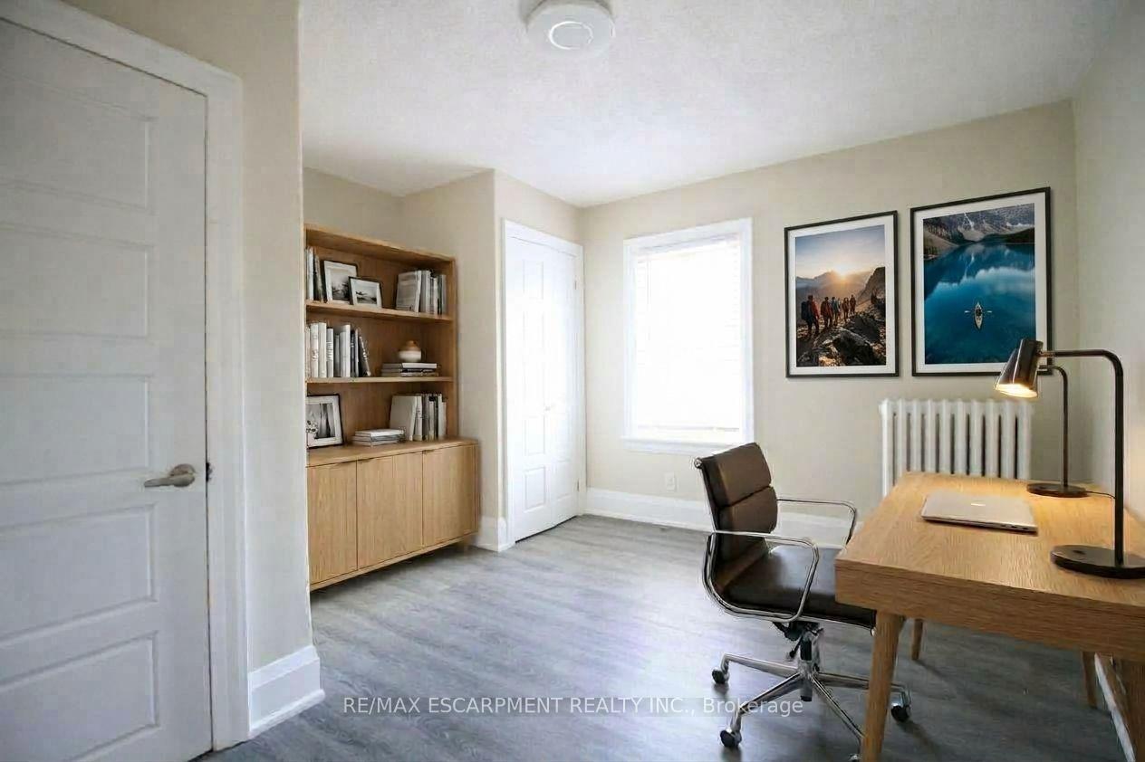 Photo 11 of Unit 2, 70 Spadina Avenue, Hamilton, Stipley — HOMEH
