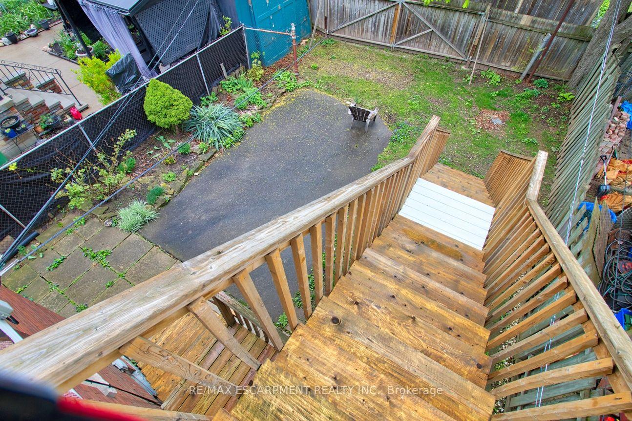 Photo 15 of Unit 2, 70 Spadina Avenue, Hamilton, Stipley — HOMEH