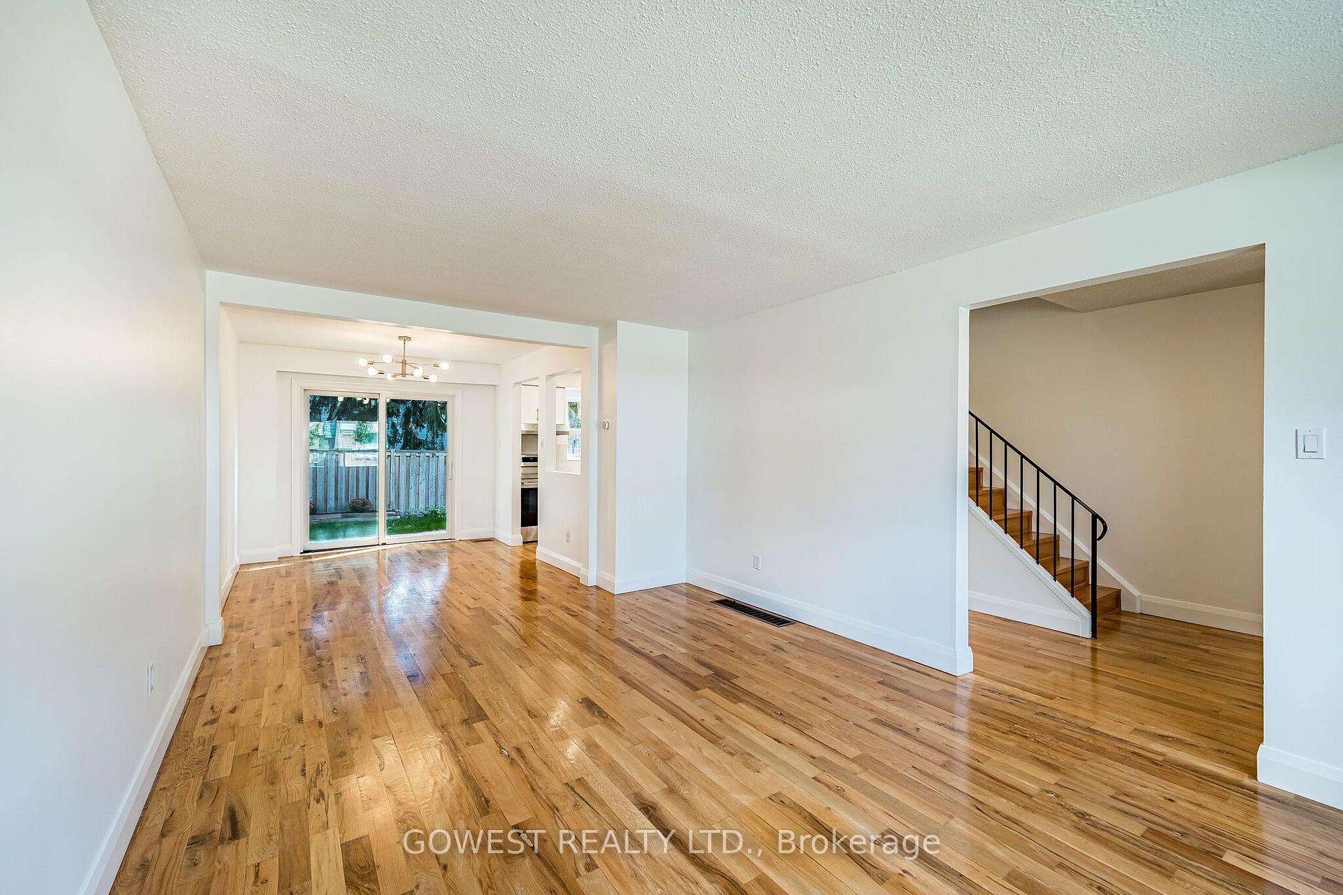 Photo 8 of Unit 75, 1055 Shawnmarr Road, Mississauga, Port Credit — HOMEH