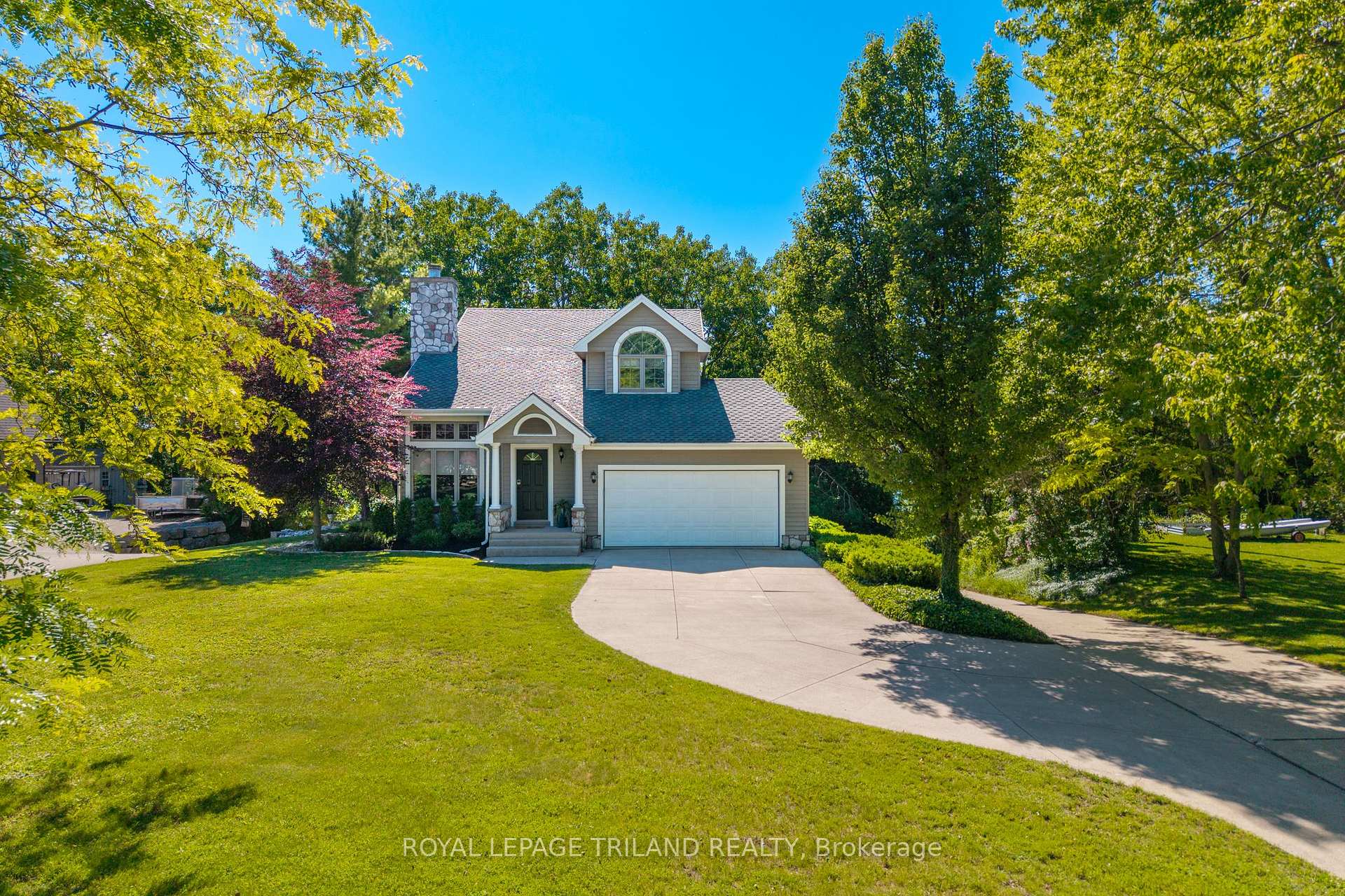 Photo 3 of 73437 Sandy Beach Road, Bluewater, Hay — HOMEH