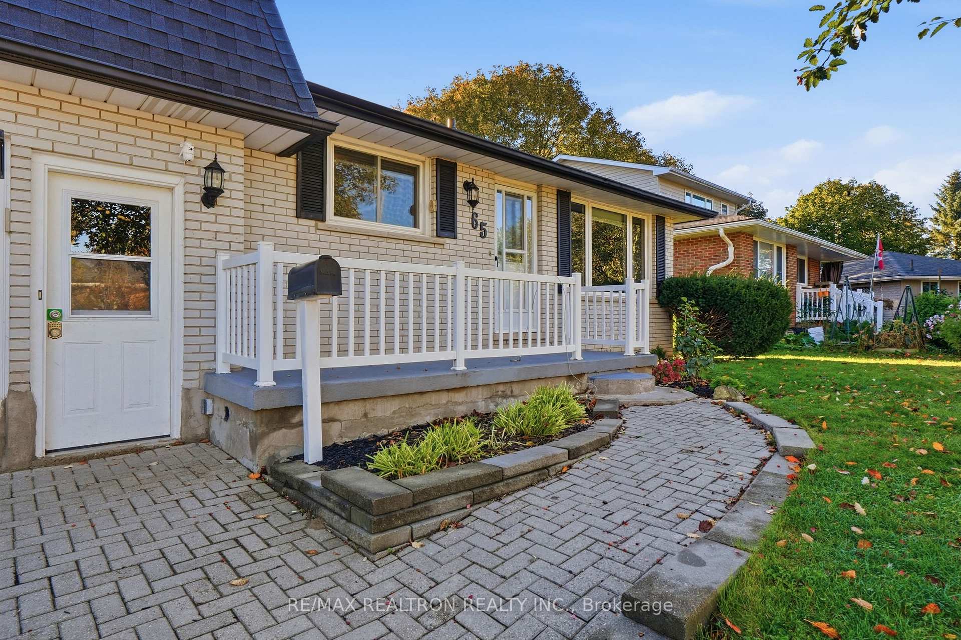 Photo 3 of 65 Mcilwraith Crescent, Guelph, Grange Road — HOMEH