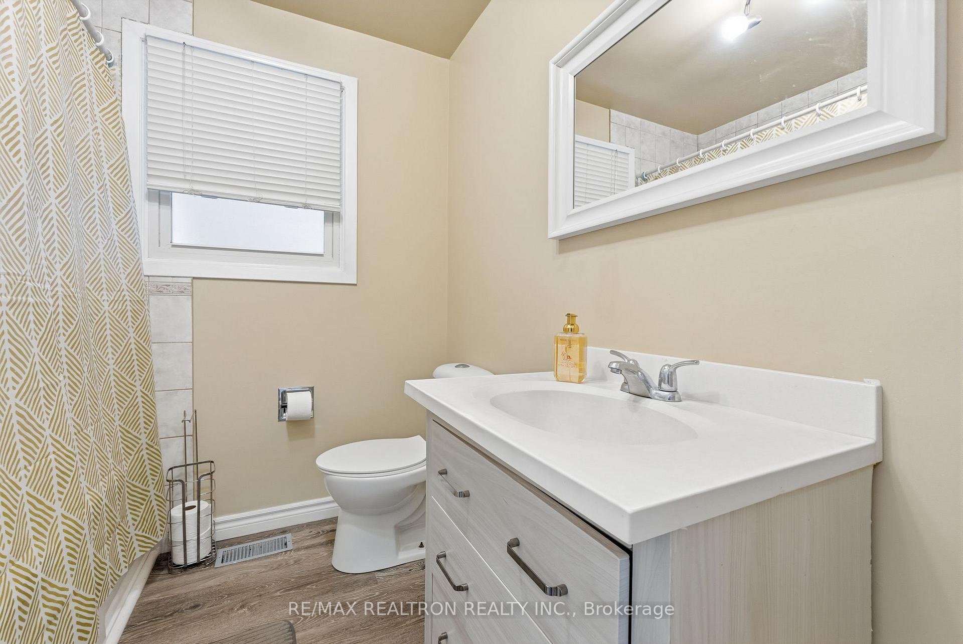 Photo 16 of 65 Mcilwraith Crescent, Guelph, Grange Road — HOMEH