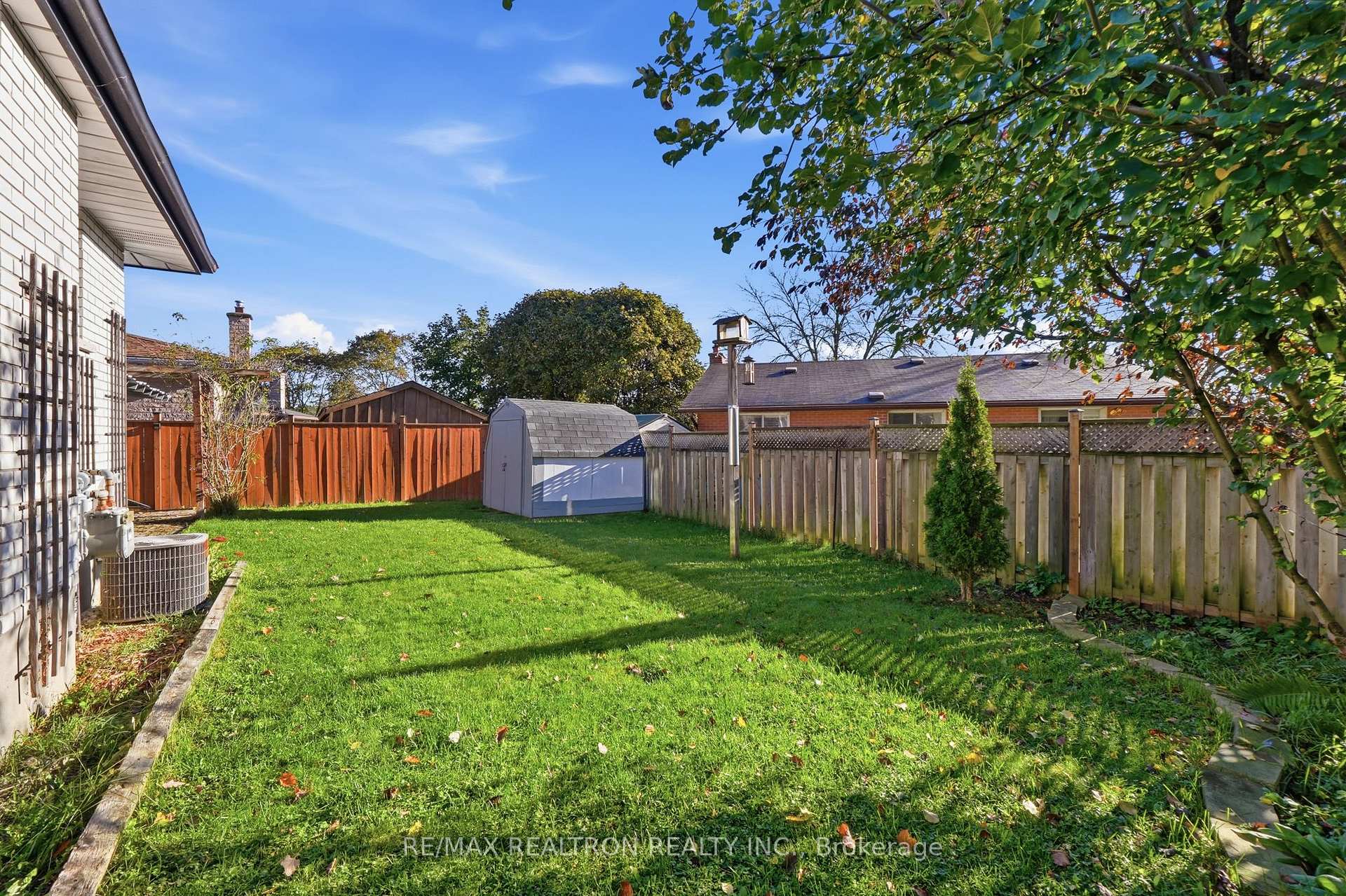 Photo 43 of 65 Mcilwraith Crescent, Guelph, Grange Road — HOMEH