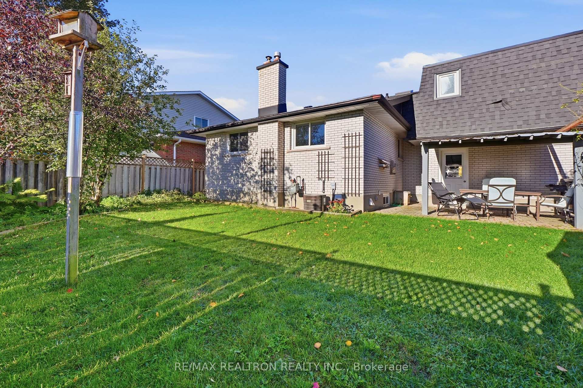 Photo 44 of 65 Mcilwraith Crescent, Guelph, Grange Road — HOMEH