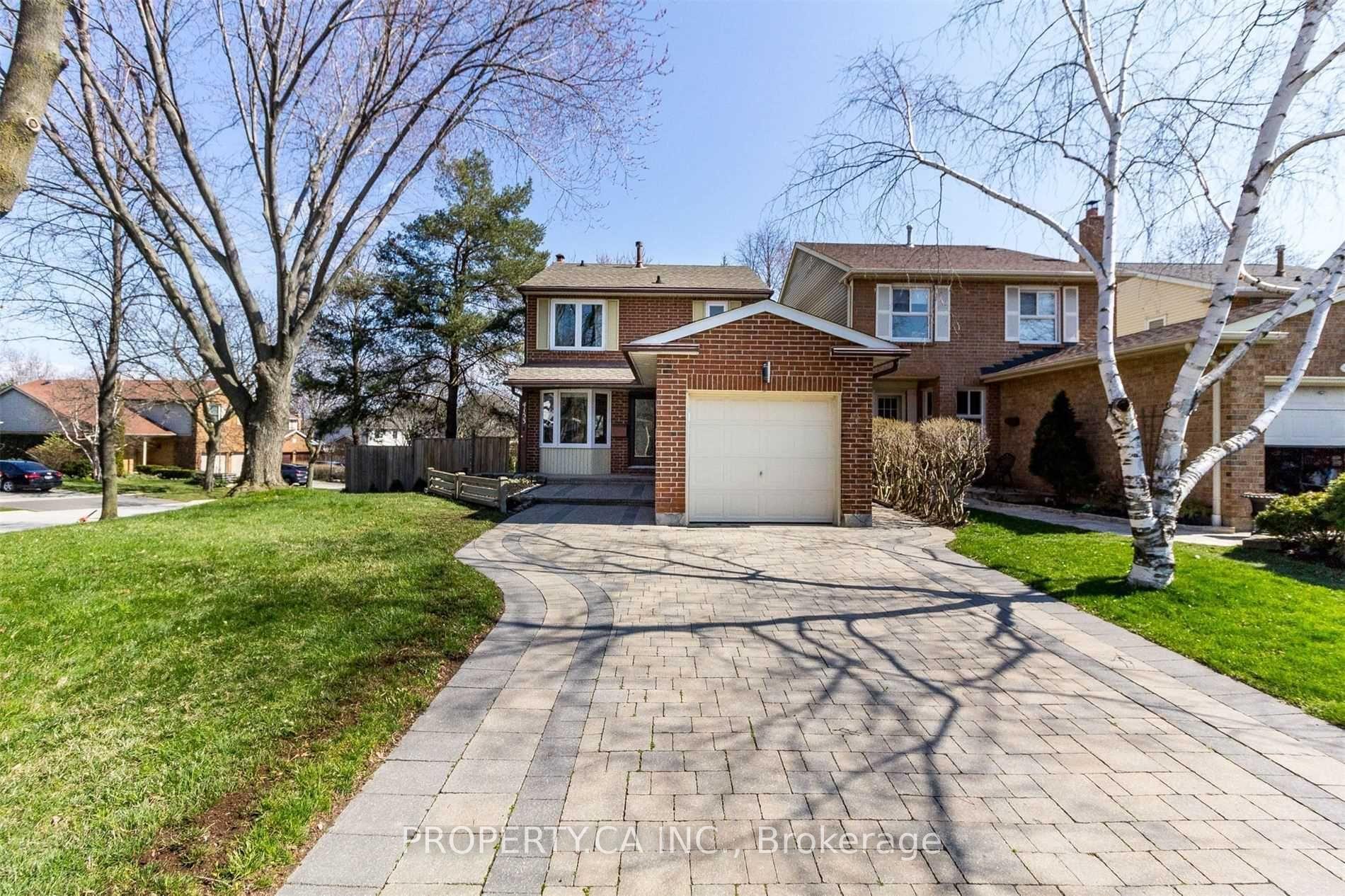Photo 1 of 4153 Wheelwright Crescent, Mississauga, Erin Mills — HOMEH