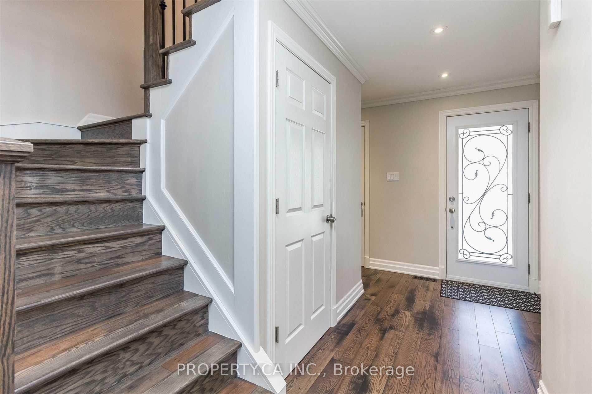 Photo 3 of 4153 Wheelwright Crescent, Mississauga, Erin Mills — HOMEH