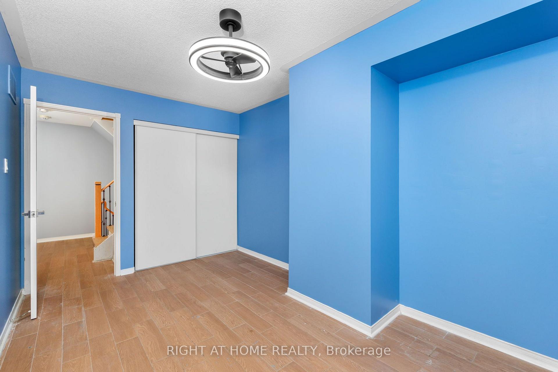 Photo 17 of Unit 176, 18 Clark Avenue W, Vaughan, Crestwood-Springfarm-Yorkhill — HOMEH