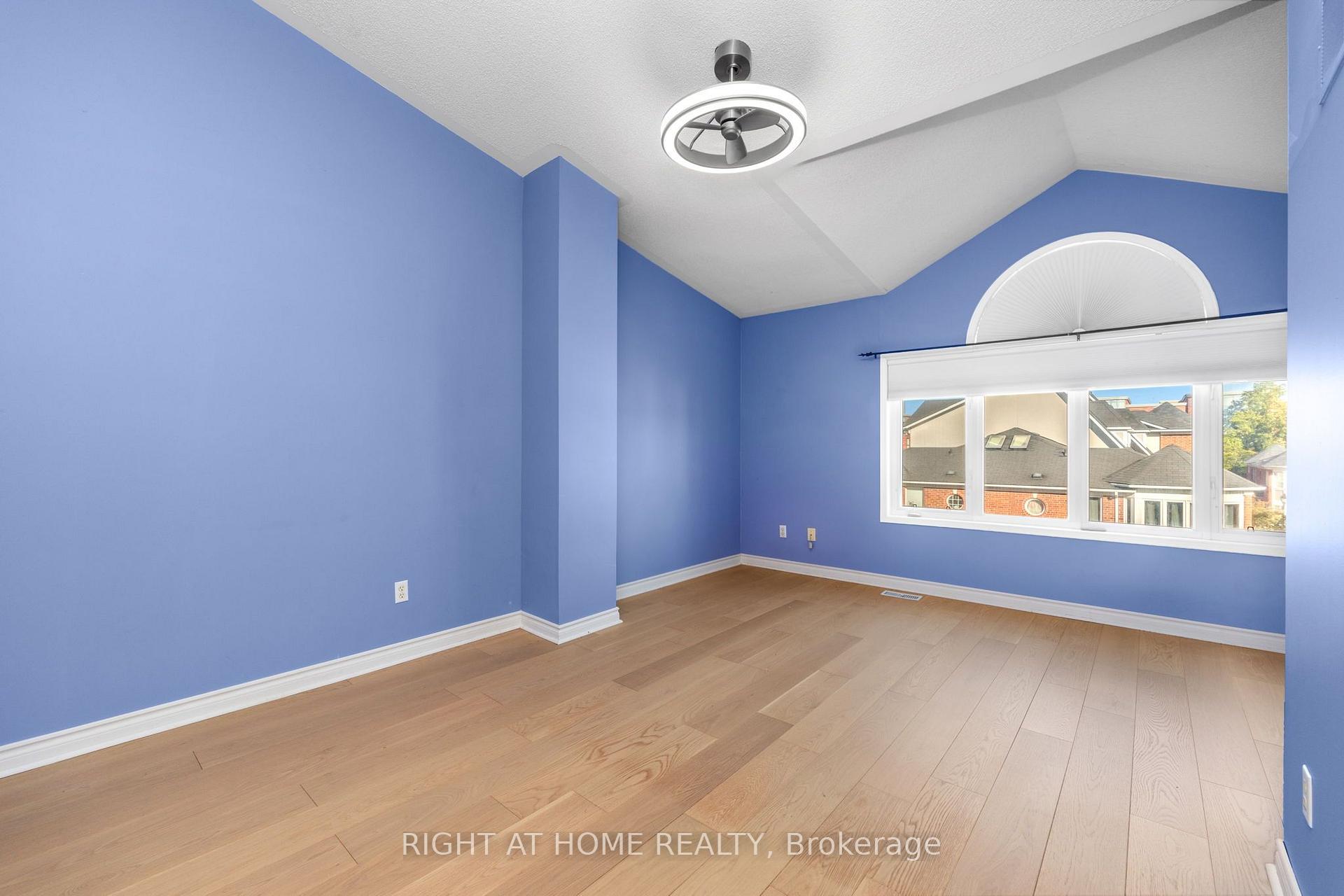 Photo 22 of Unit 176, 18 Clark Avenue W, Vaughan, Crestwood-Springfarm-Yorkhill — HOMEH