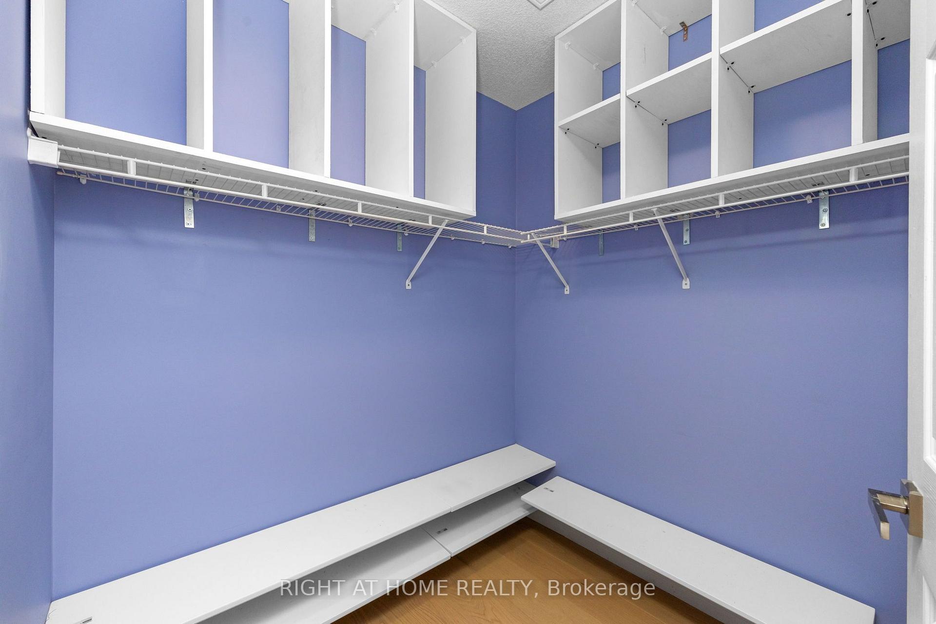 Photo 25 of Unit 176, 18 Clark Avenue W, Vaughan, Crestwood-Springfarm-Yorkhill — HOMEH