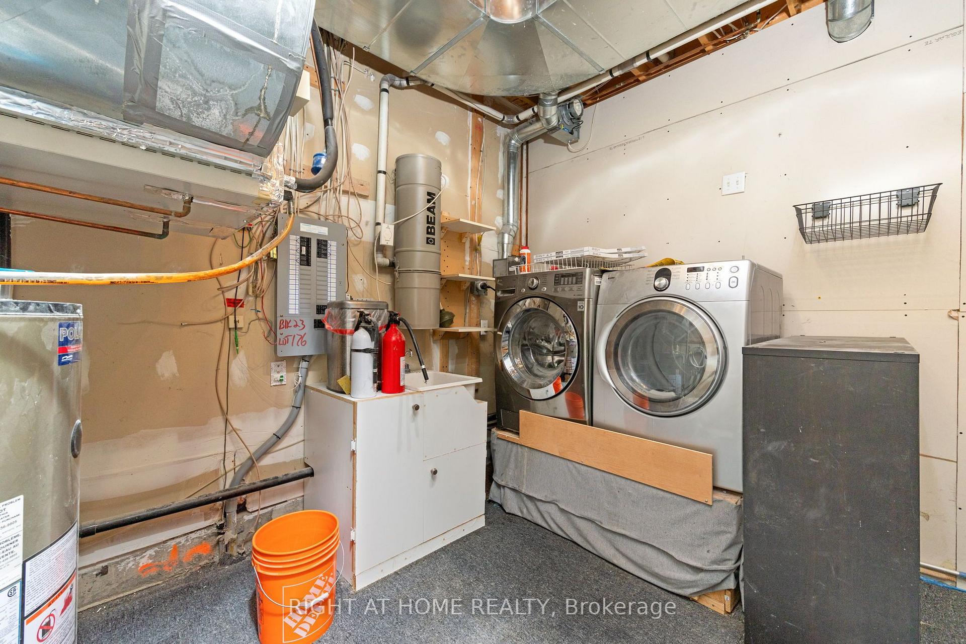 Photo 29 of Unit 176, 18 Clark Avenue W, Vaughan, Crestwood-Springfarm-Yorkhill — HOMEH