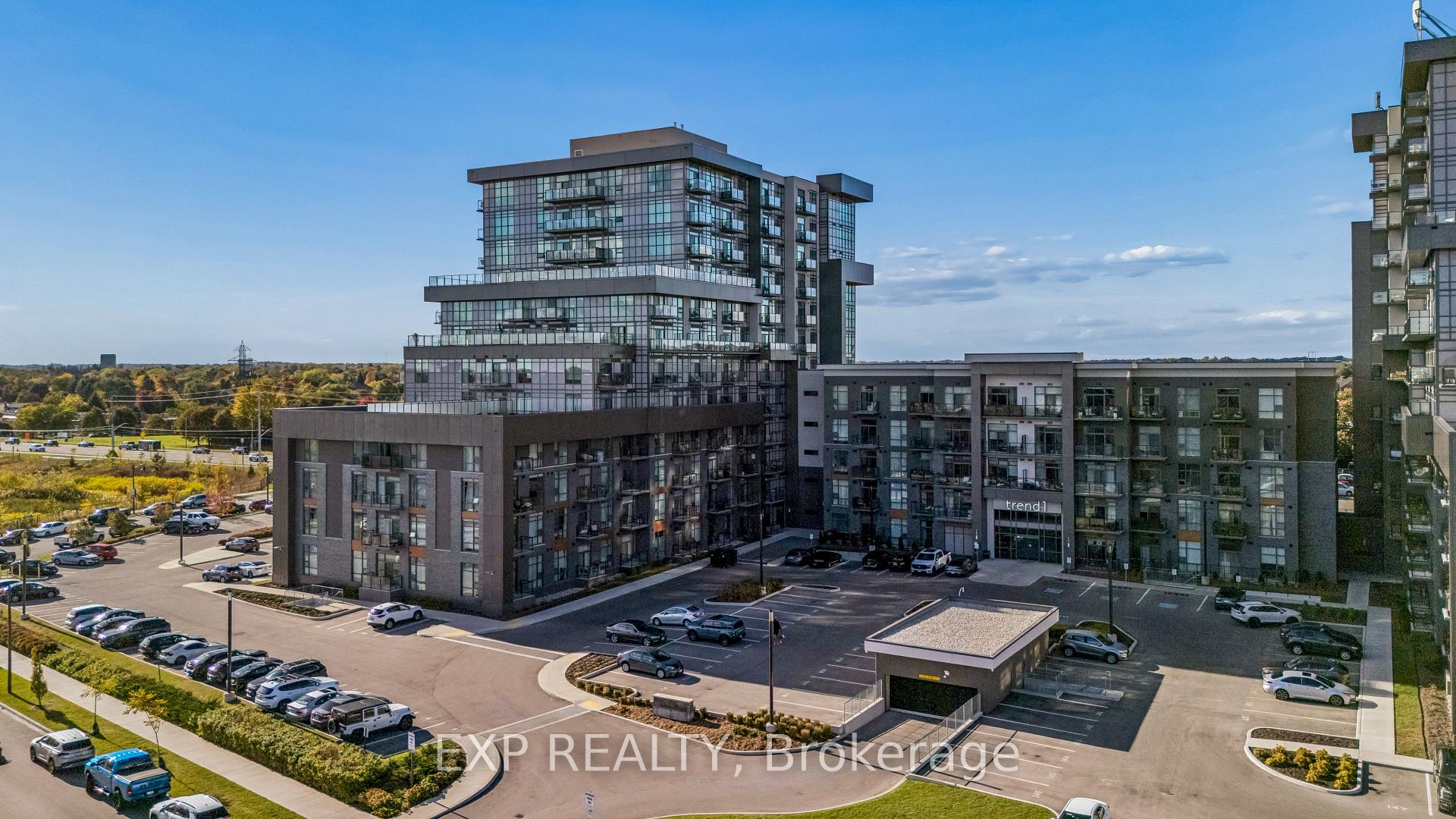 Photo of Unit 1005, 450 Dundas Street E