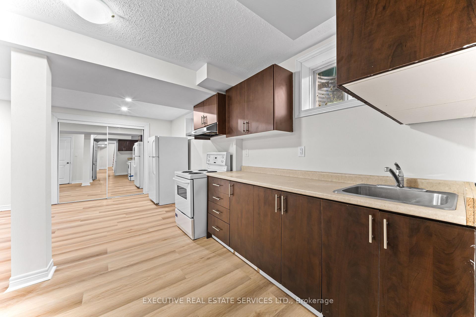 Photo 40 of 52 Bernadino Street, Brampton, Bram East — HOMEH