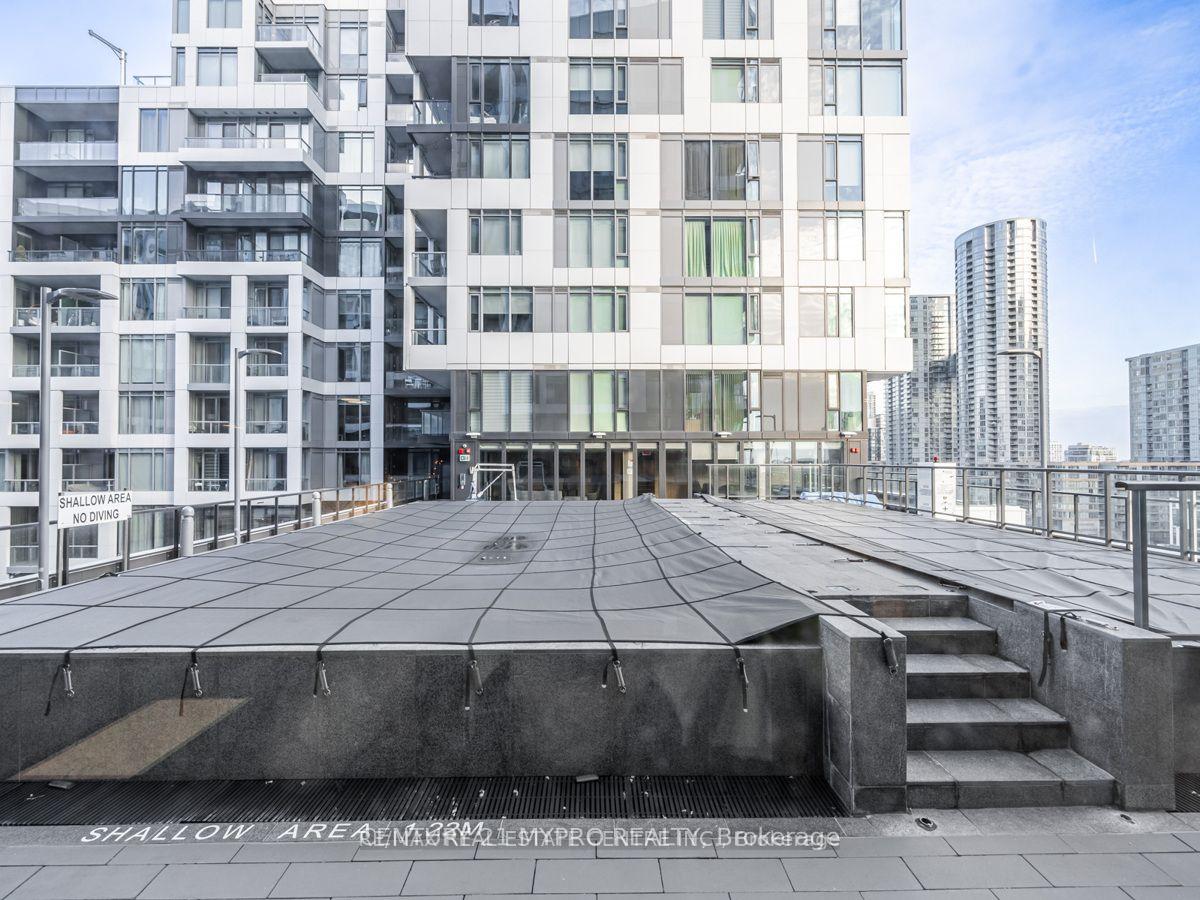 Photo 24 of Unit 901W, 27 Bathurst Street, Toronto, Waterfront Communities — HOMEH