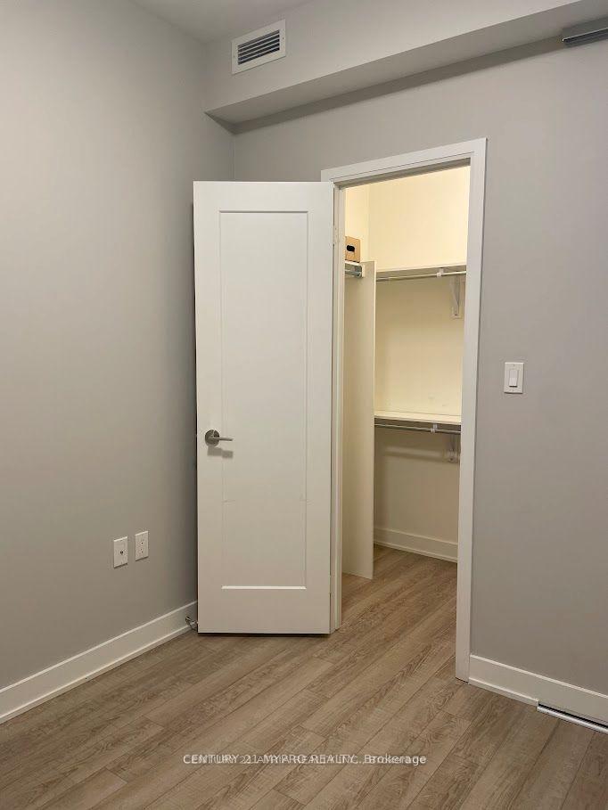 Photo 15 of Unit 901W, 27 Bathurst Street, Toronto, Waterfront Communities — HOMEH