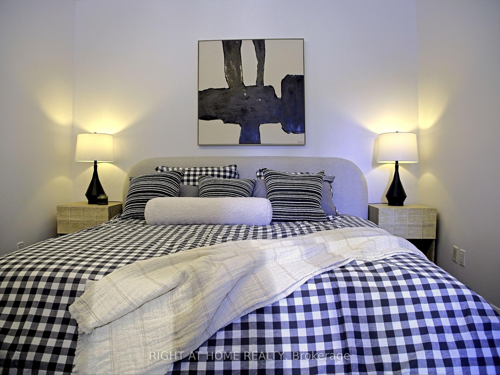 Photo 6 of Unit 1606, 35 Hayden Street, Toronto, Church-Yonge Corridor — HOMEH