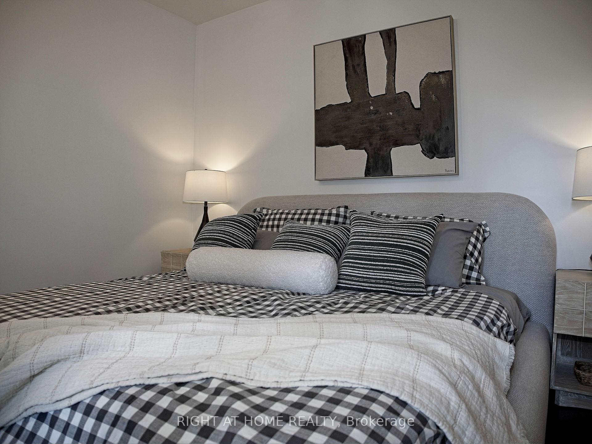 Photo 7 of Unit 1606, 35 Hayden Street, Toronto, Church-Yonge Corridor — HOMEH