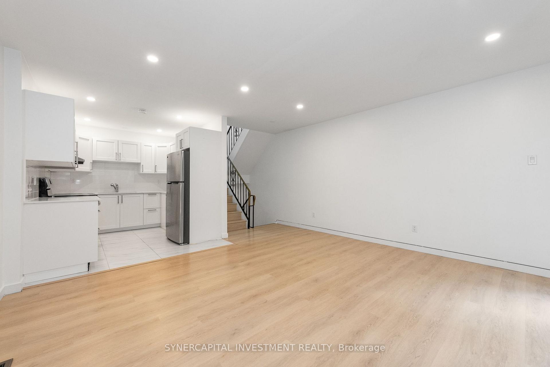 Photo 8 of 50 Tybalt Crescent, Ottawa, Westcliffe Estates — HOMEH