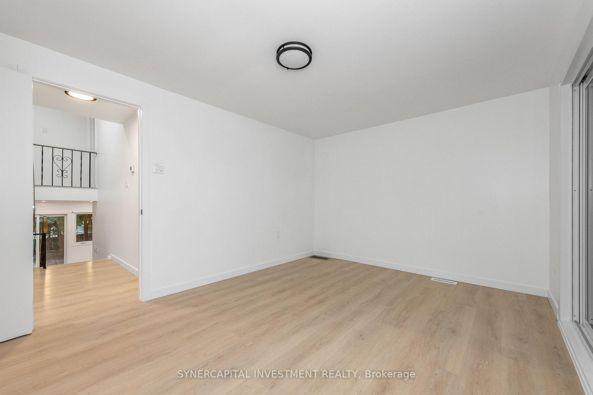 Photo 15 of 50 Tybalt Crescent, Ottawa, Westcliffe Estates — HOMEH