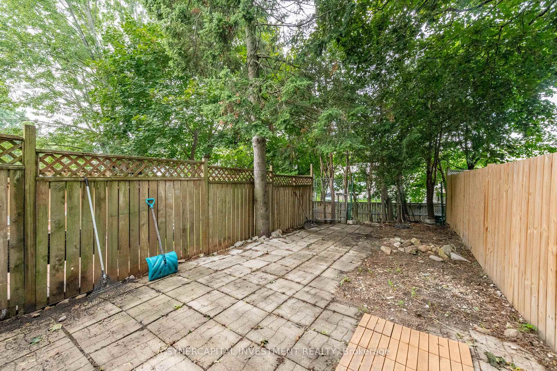 Photo 26 of 50 Tybalt Crescent, Ottawa, Westcliffe Estates — HOMEH