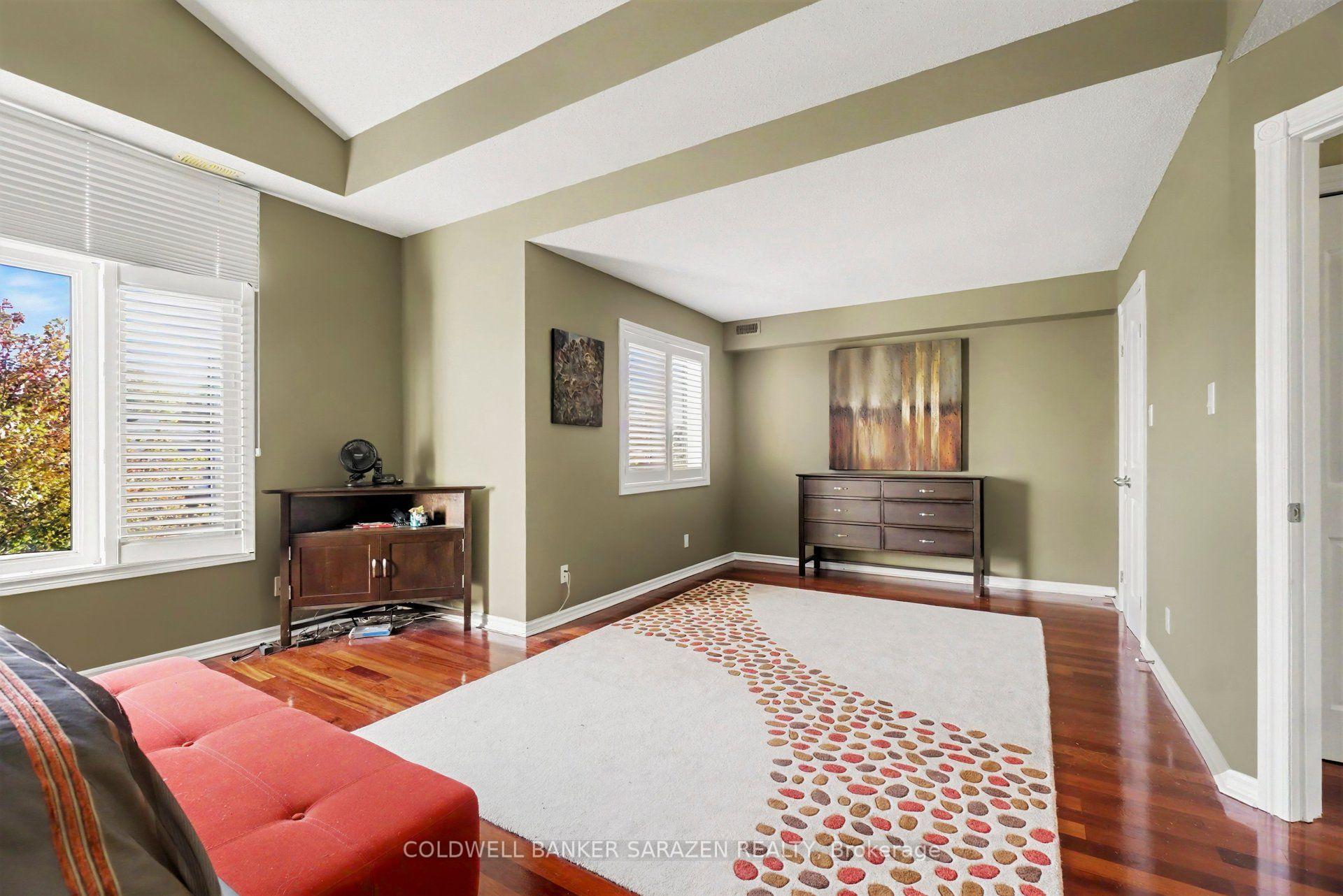 Photo 11 of 12 Edenvale Drive, Ottawa, Kanata - Beaverbrook — HOMEH