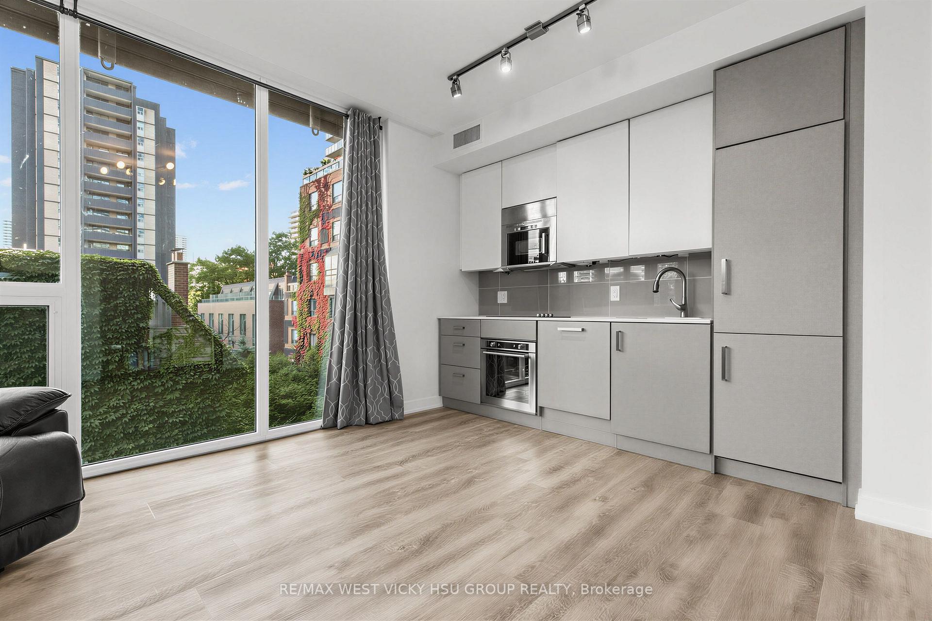 Photo 7 of Unit 305, 17 Dundonald Street, Toronto, Church-Yonge Corridor — HOMEH