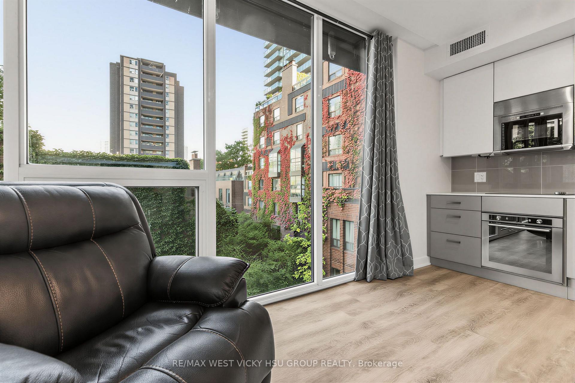 Photo 13 of Unit 305, 17 Dundonald Street, Toronto, Church-Yonge Corridor — HOMEH