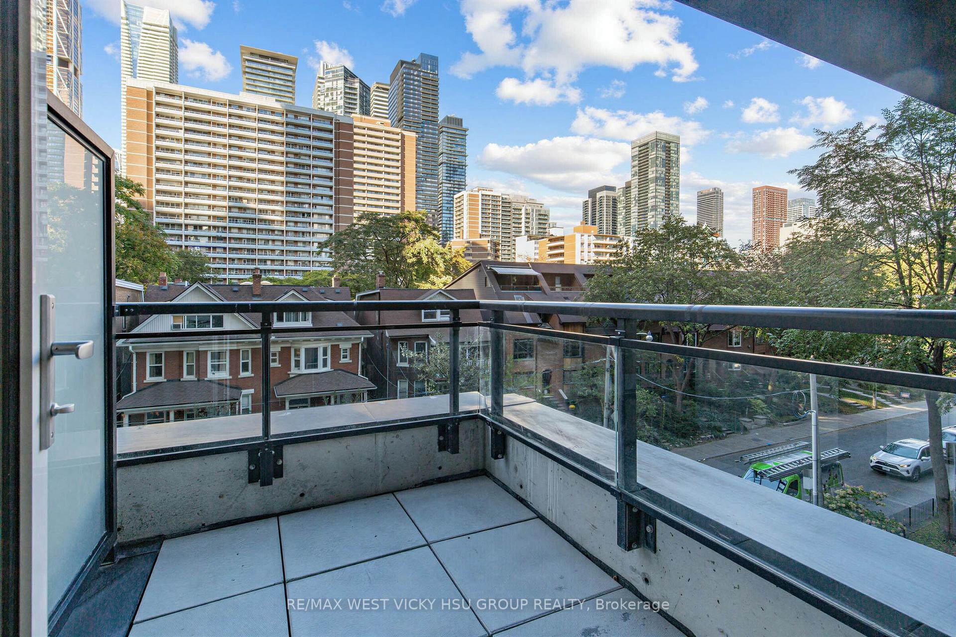 Photo 21 of Unit 305, 17 Dundonald Street, Toronto, Church-Yonge Corridor — HOMEH