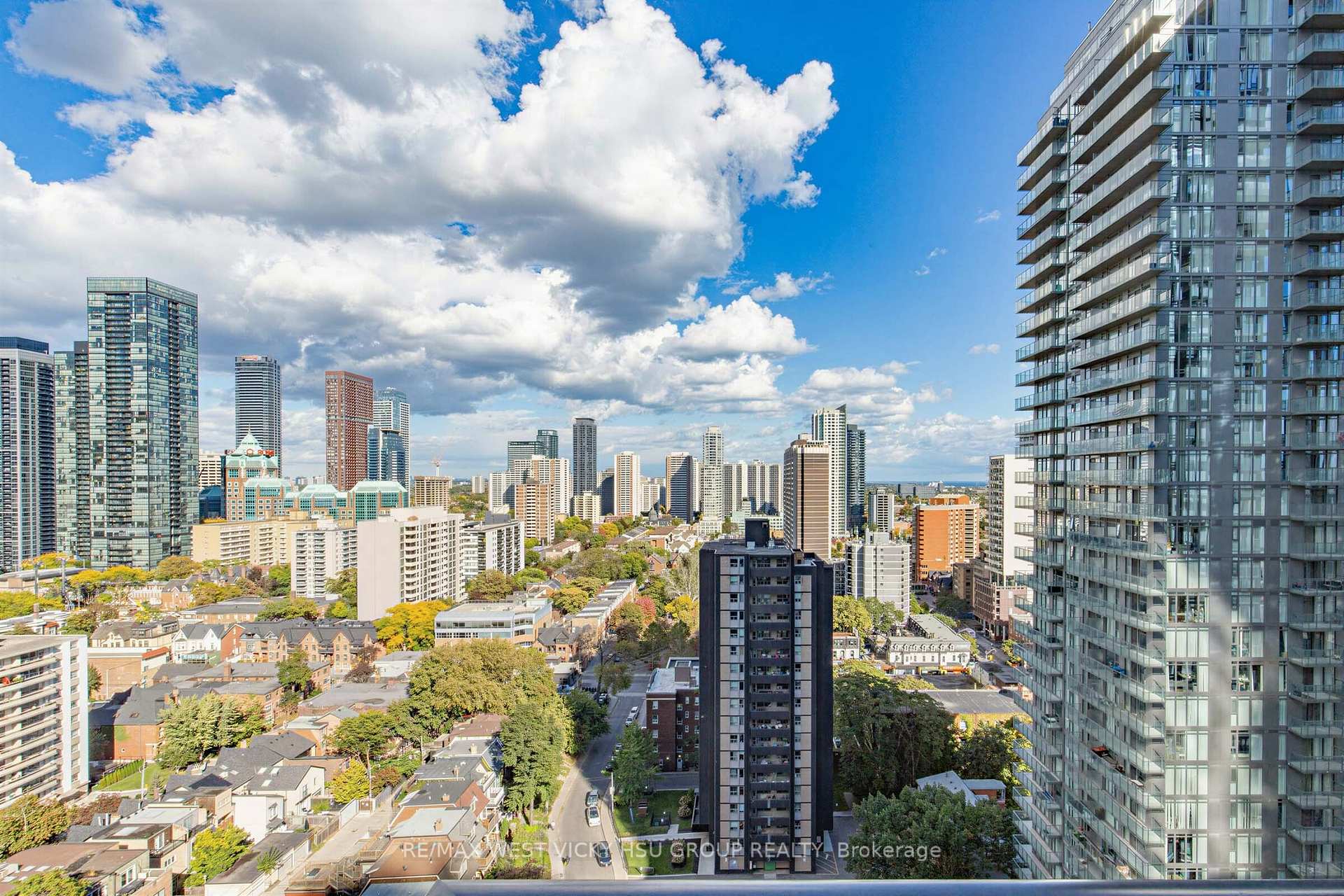 Photo 28 of Unit 305, 17 Dundonald Street, Toronto, Church-Yonge Corridor — HOMEH