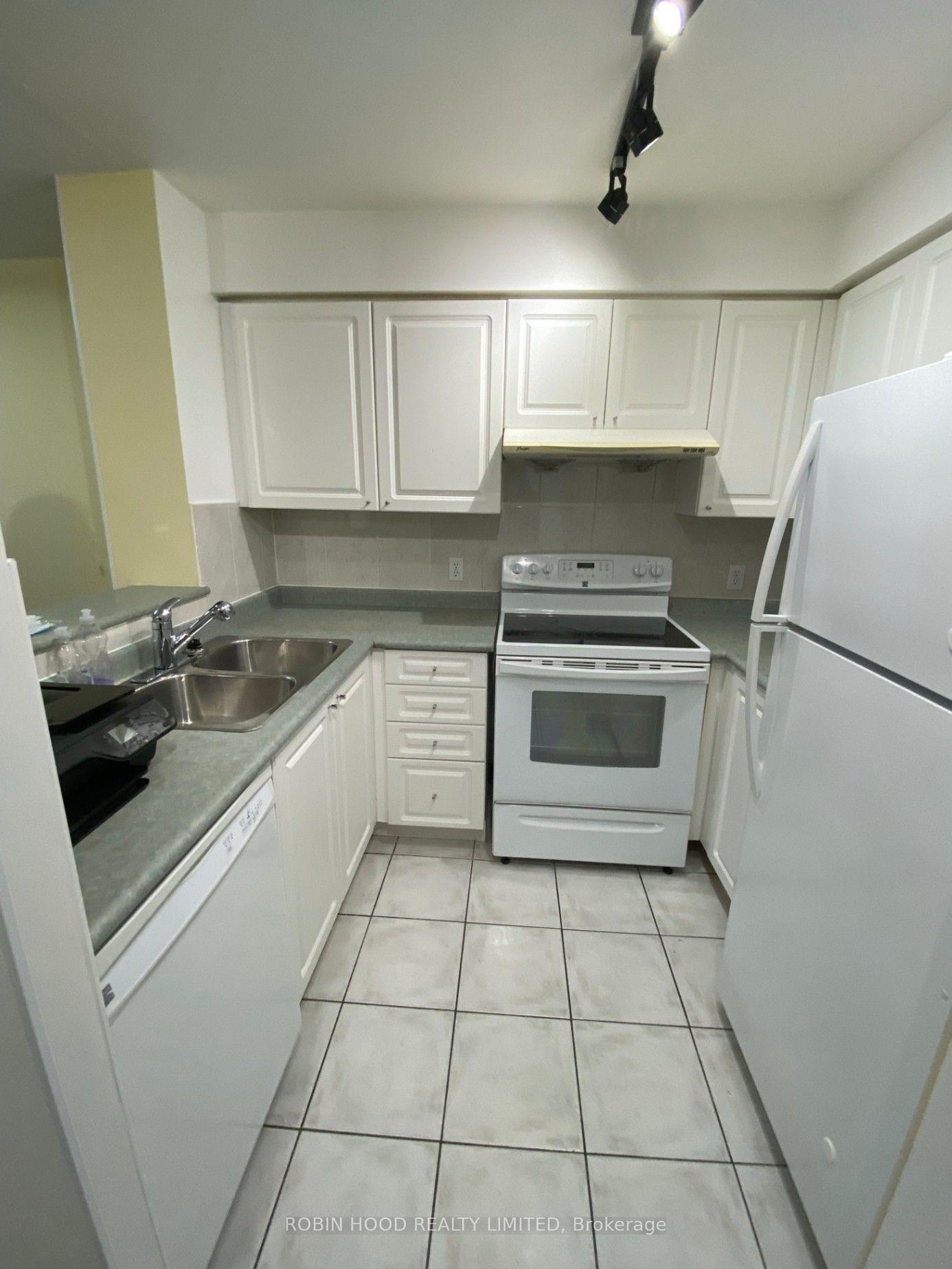 Photo 5 of Unit 1805, 11 Lee Centre Drive, Scarborough, Bendale — HOMEH