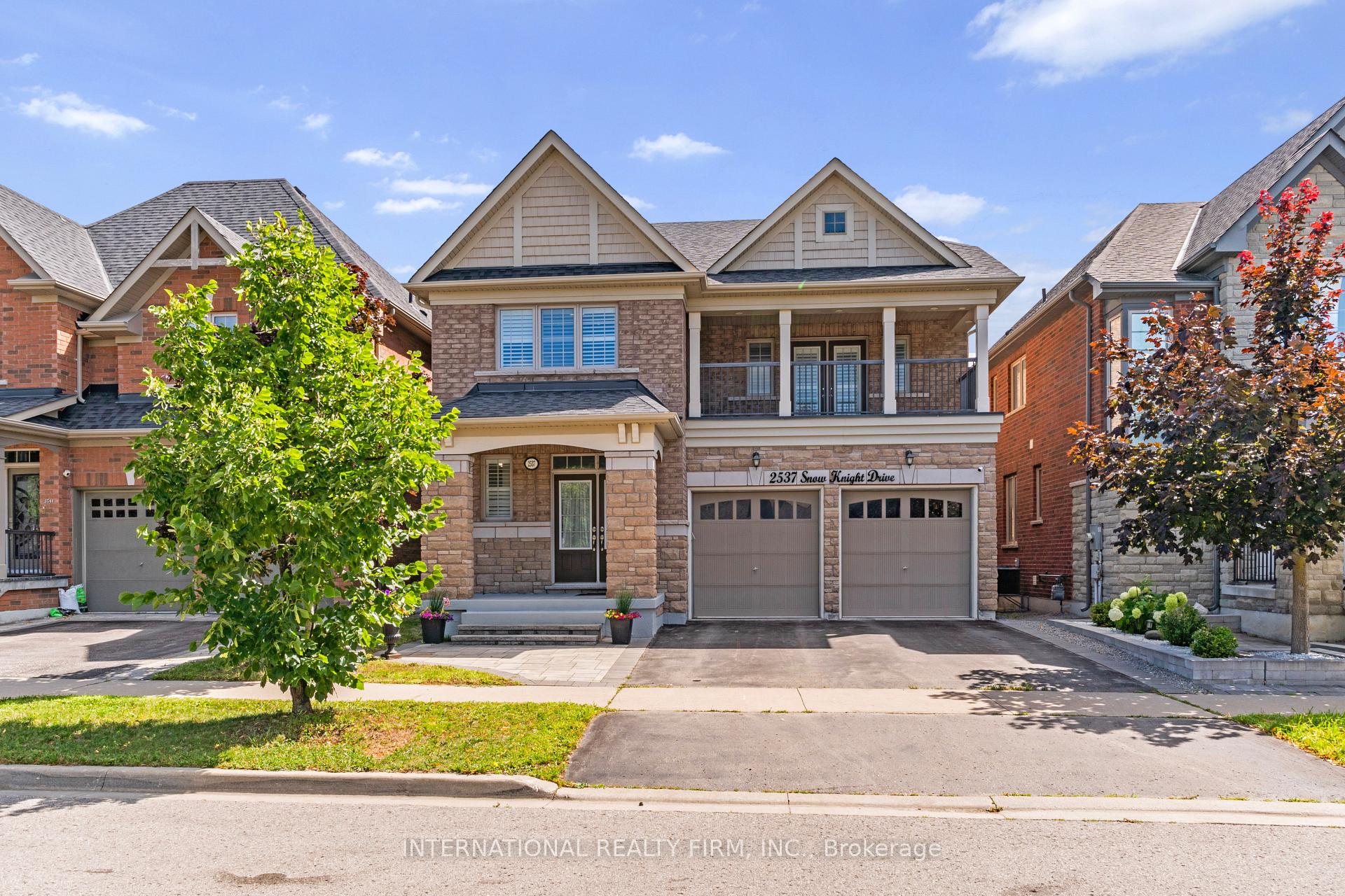 Photo 2 of 2537 Snow Knight Drive, Oshawa, Windfields — HOMEH