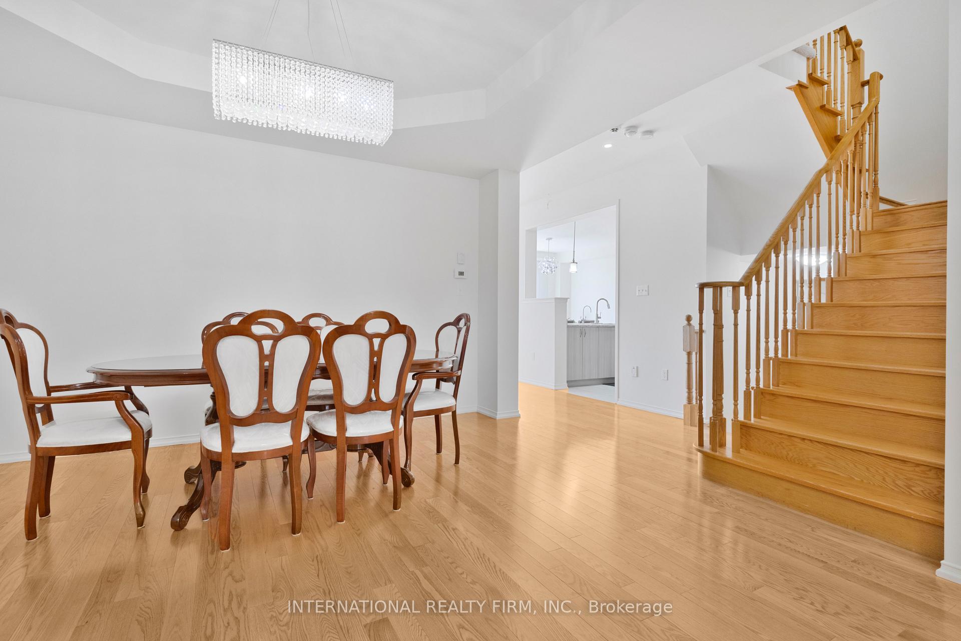 Photo 5 of 2537 Snow Knight Drive, Oshawa, Windfields — HOMEH