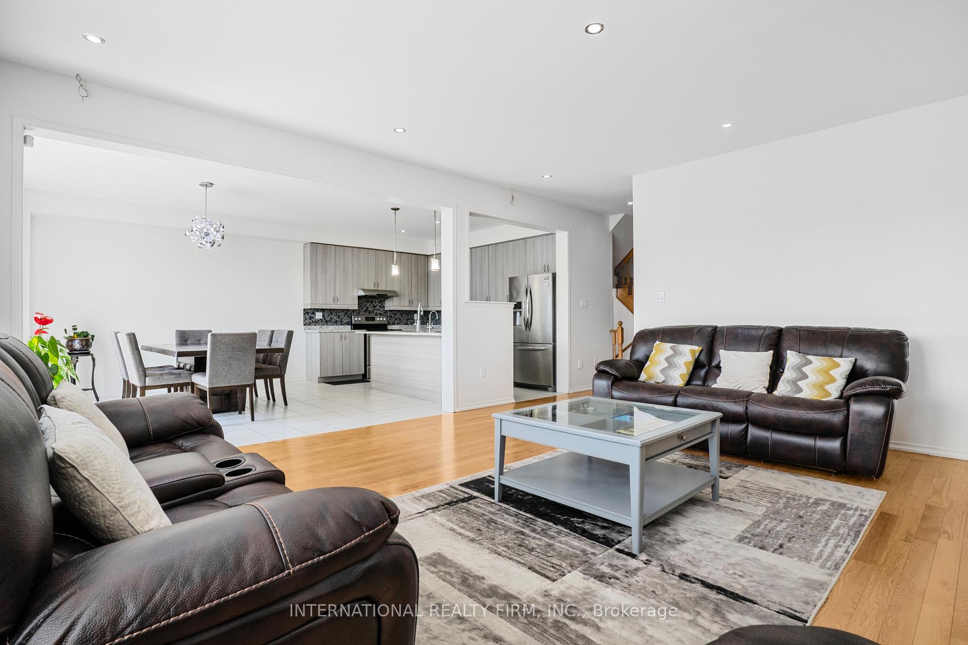 Photo 8 of 2537 Snow Knight Drive, Oshawa, Windfields — HOMEH
