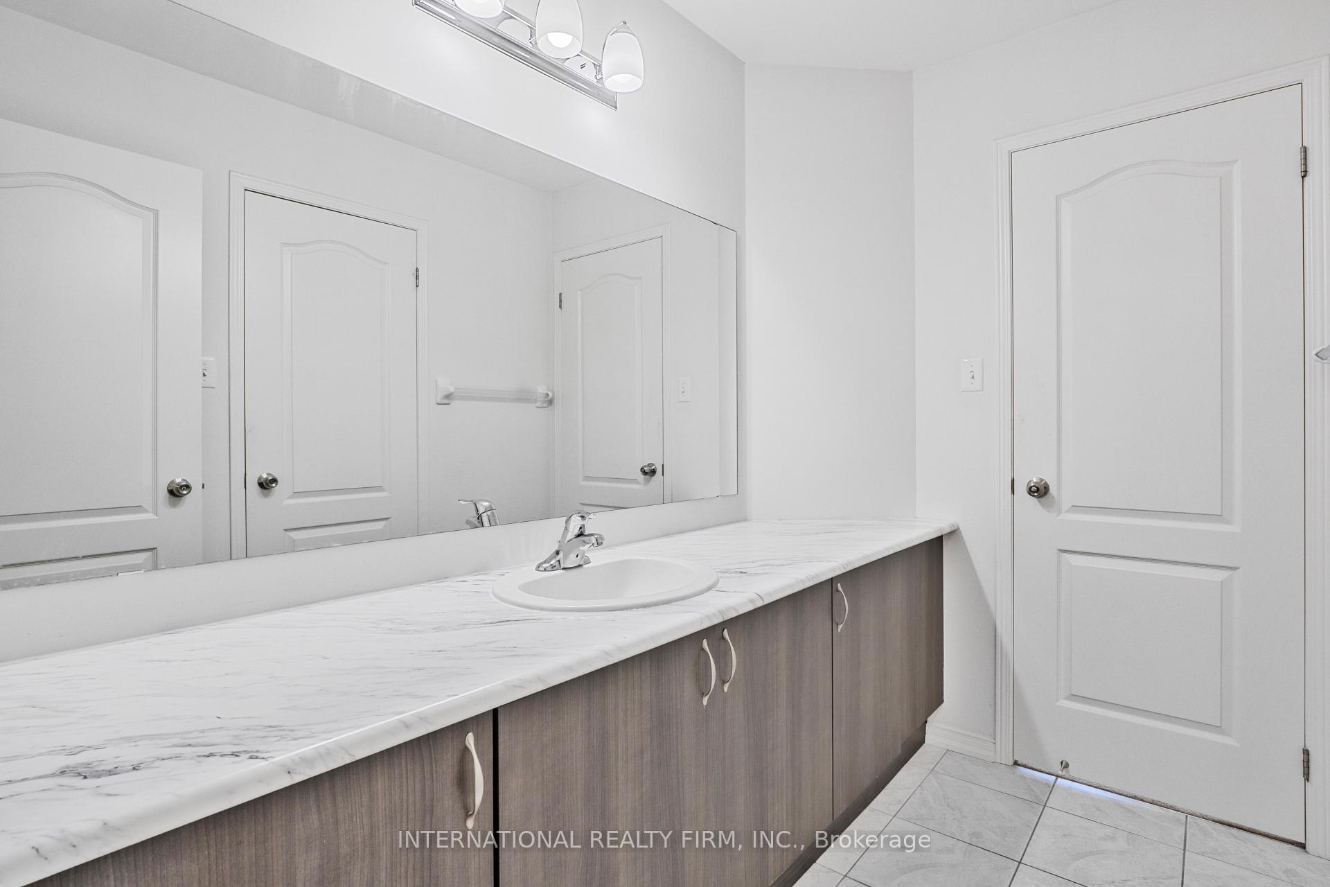 Photo 20 of 2537 Snow Knight Drive, Oshawa, Windfields — HOMEH