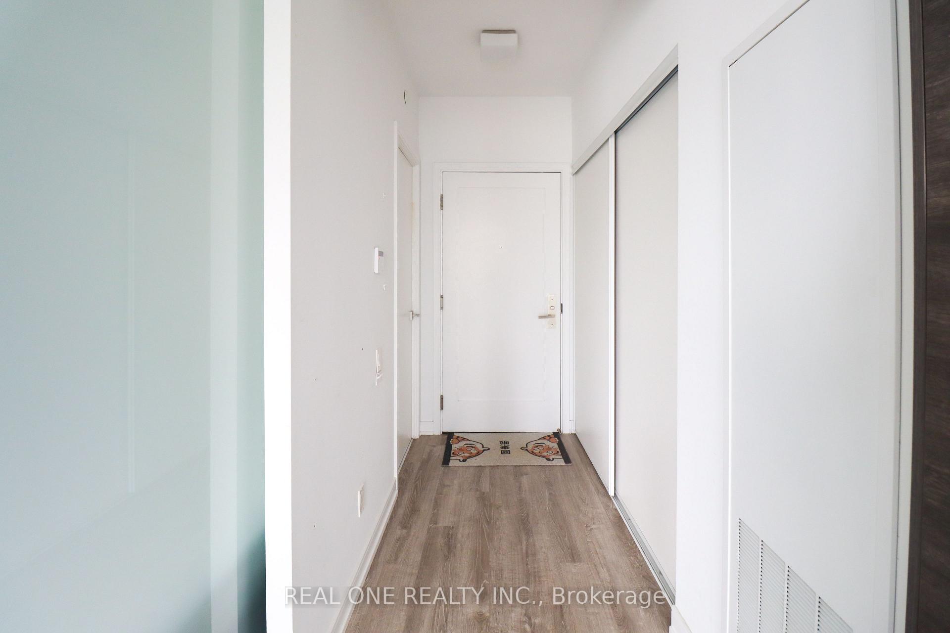 Photo 4 of Unit 1908, 28 Wellesley Street E, Toronto, Church-Yonge Corridor — HOMEH