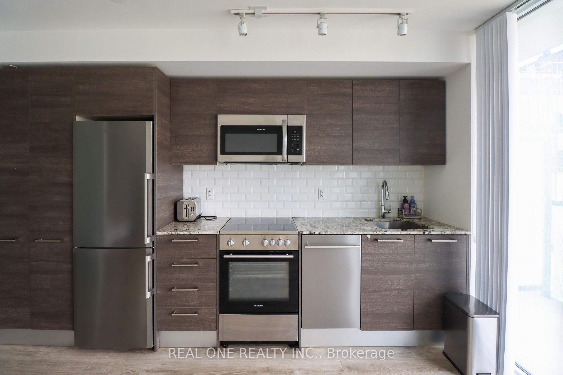 Photo 7 of Unit 1908, 28 Wellesley Street E, Toronto, Church-Yonge Corridor — HOMEH