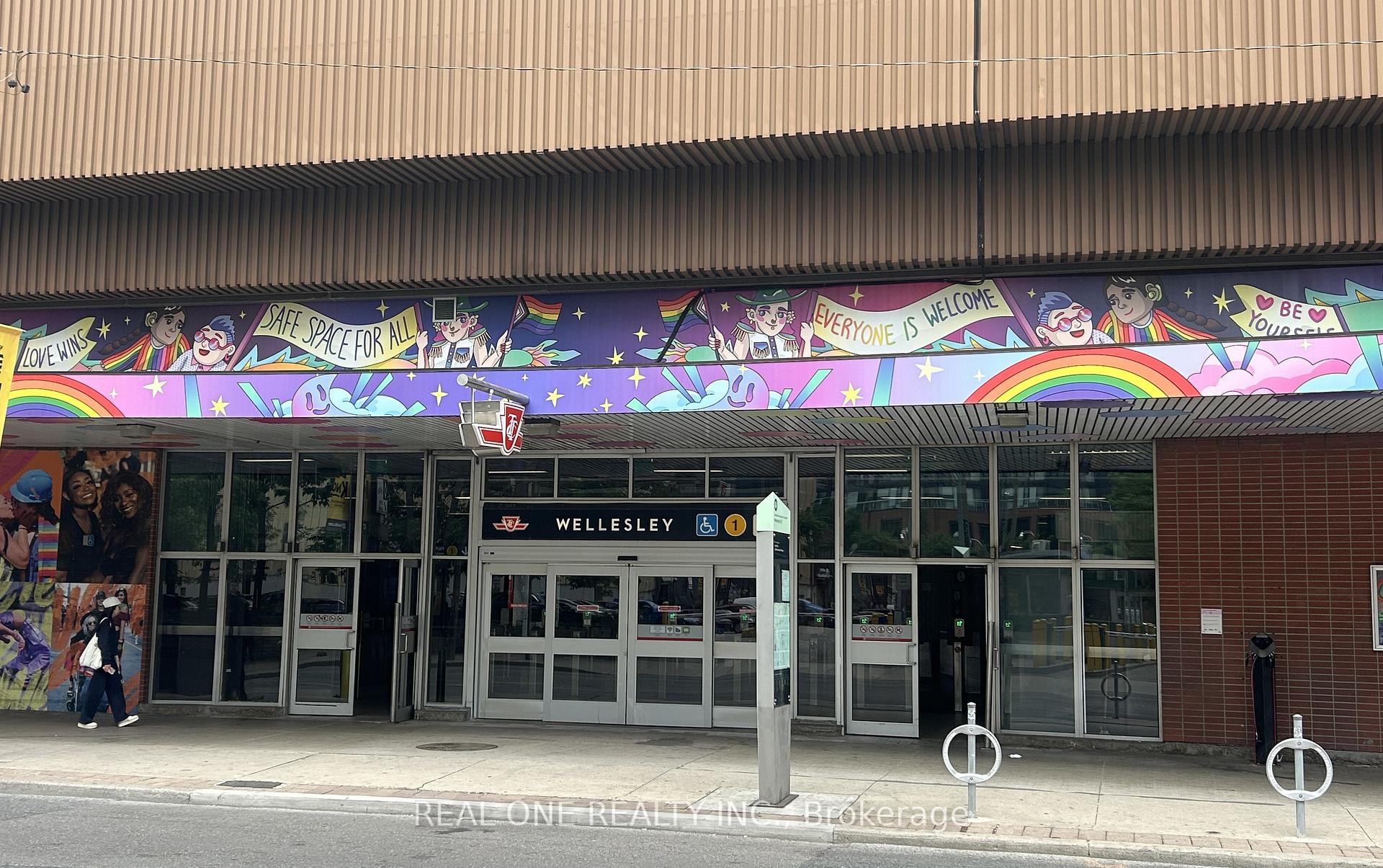 Photo 28 of Unit 1908, 28 Wellesley Street E, Toronto, Church-Yonge Corridor — HOMEH