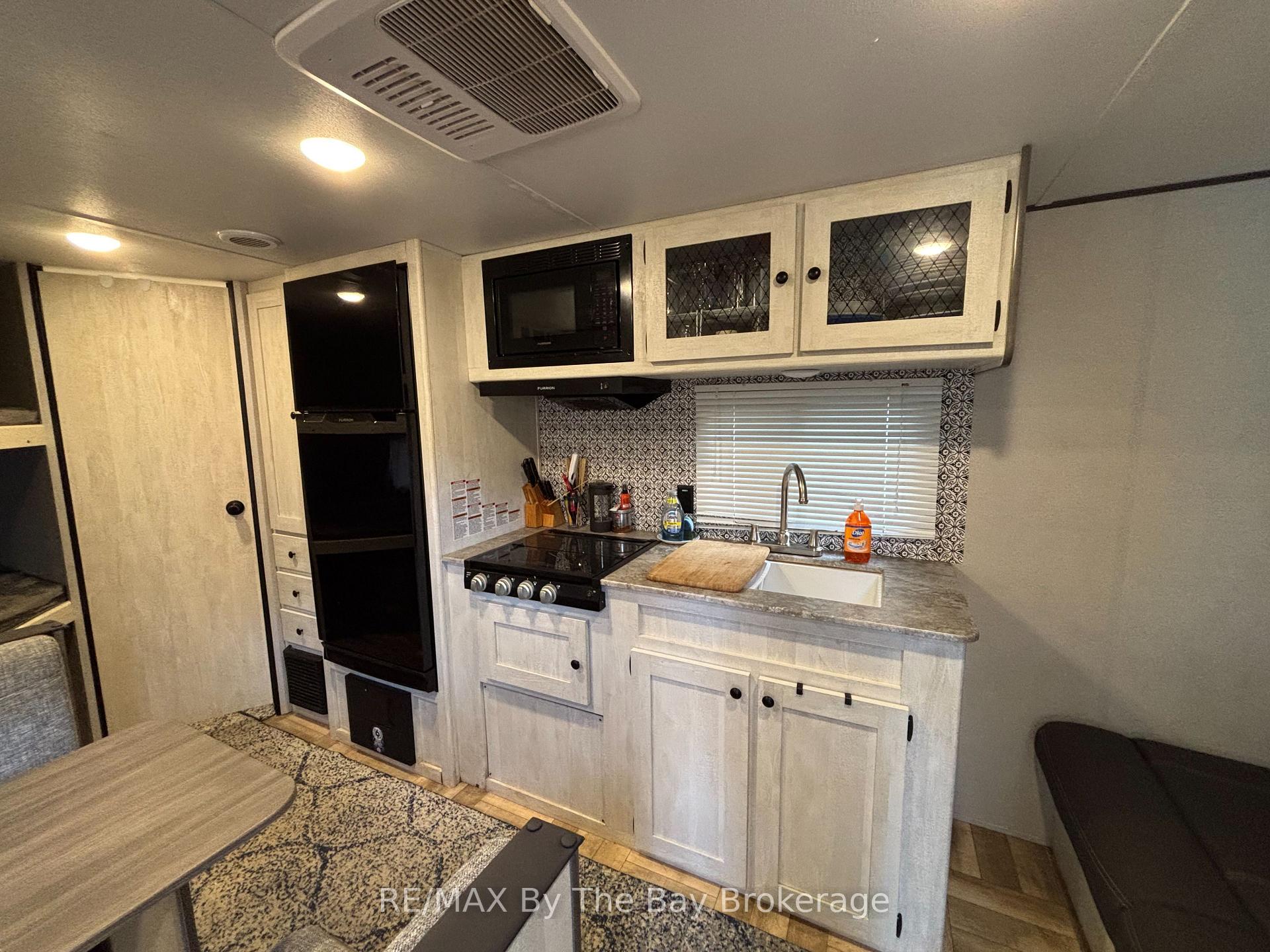 Photo 8 of Unit 242, 85 Theme Park Drive, Wasaga Beach — HOMEH