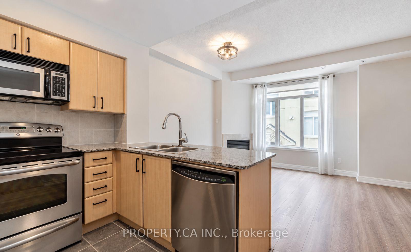 Photo 6 of Unit 178, 28 Stadium Road, Toronto, Niagara — HOMEH