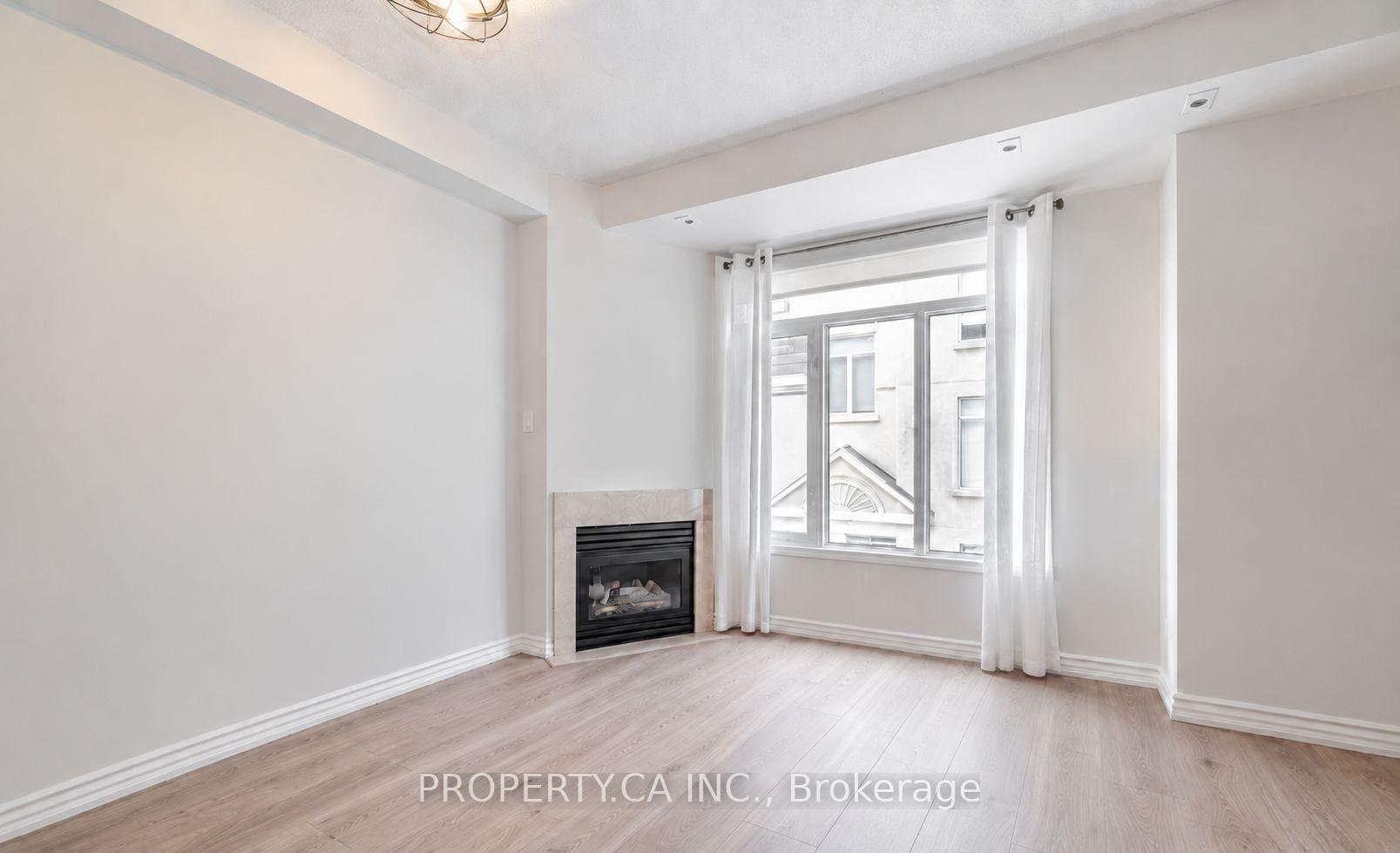 Photo 11 of Unit 178, 28 Stadium Road, Toronto, Niagara — HOMEH