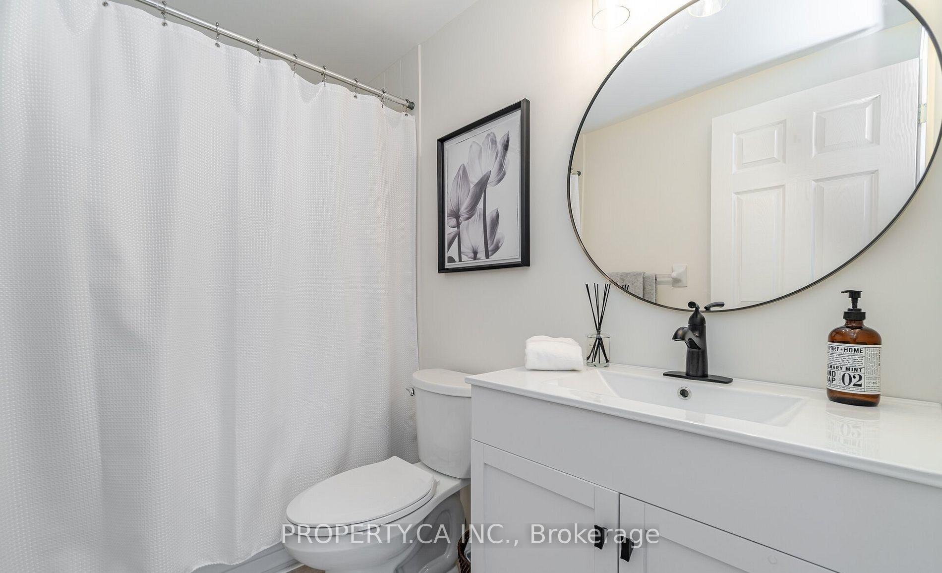 Photo 16 of Unit 178, 28 Stadium Road, Toronto, Niagara — HOMEH