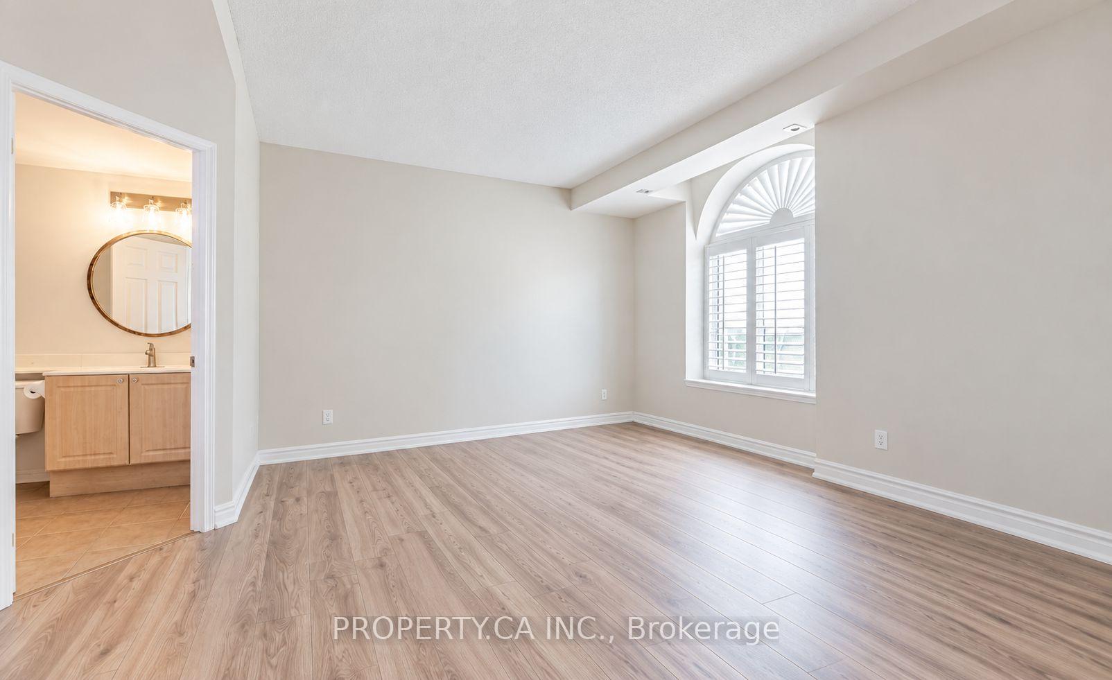 Photo 17 of Unit 178, 28 Stadium Road, Toronto, Niagara — HOMEH