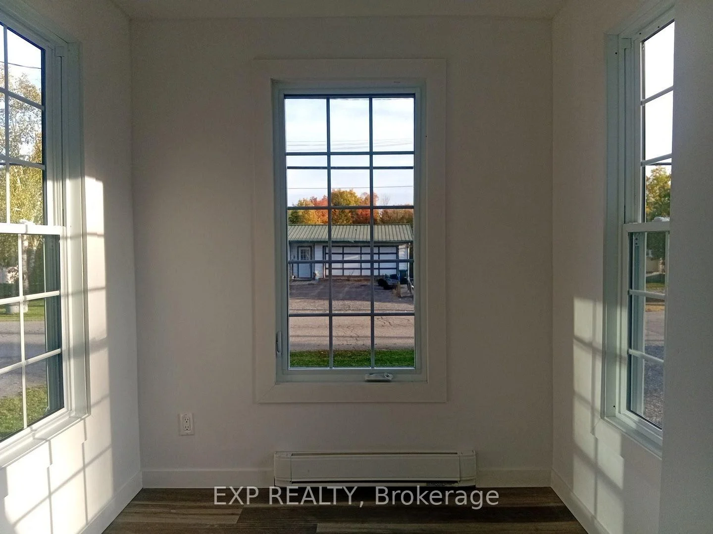 Photo 9 of 7771 Lawrence Street, Ottawa, Vernon — HOMEH