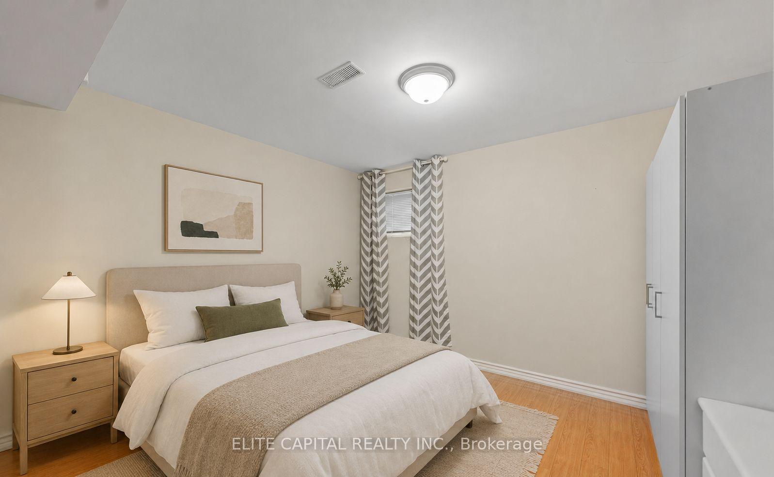 Photo 6 of 66 Carrier Crescent, Vaughan, Patterson — HOMEH