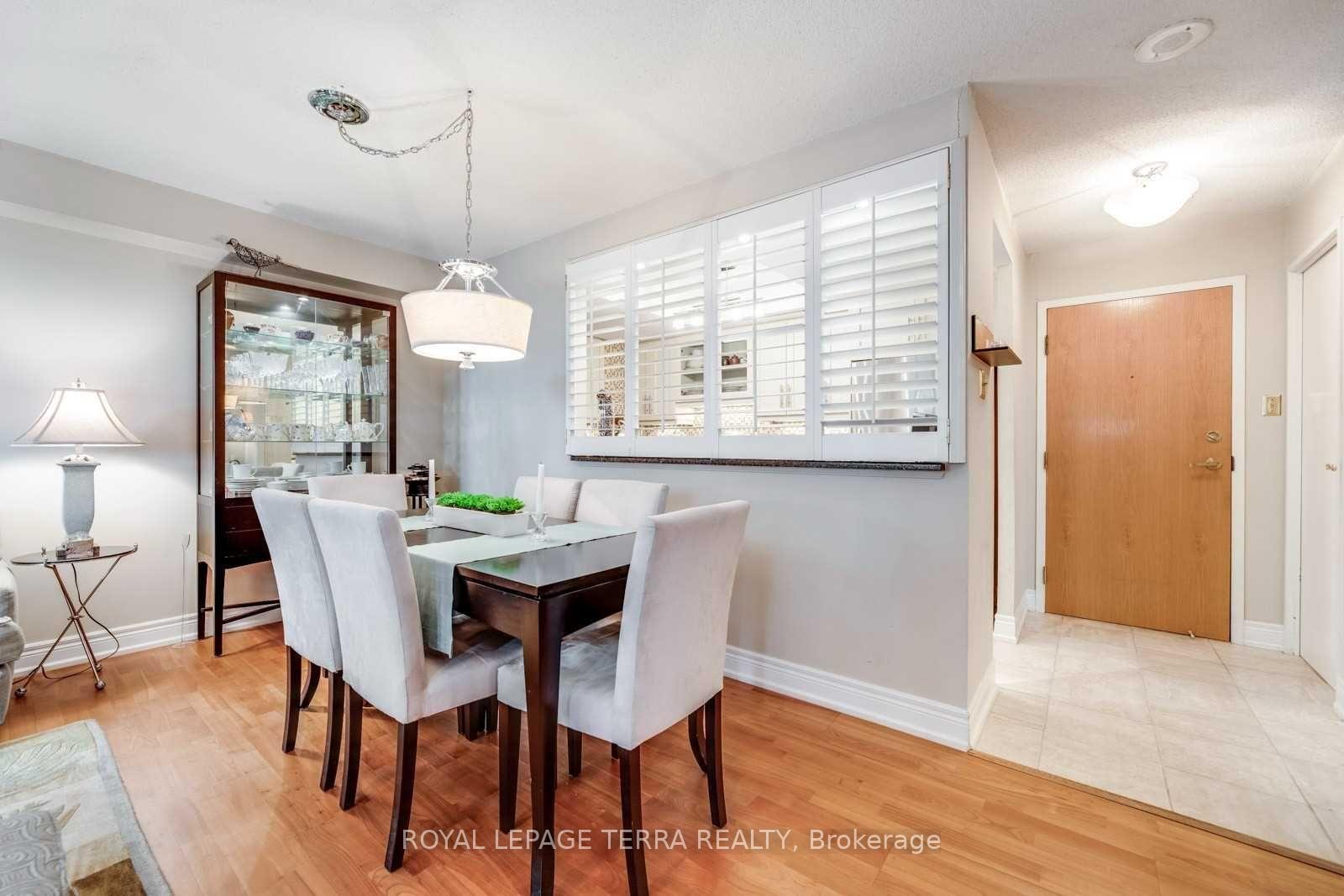 Photo 9 of Unit 201, 300 Webb Drive, Mississauga, City Centre — HOMEH