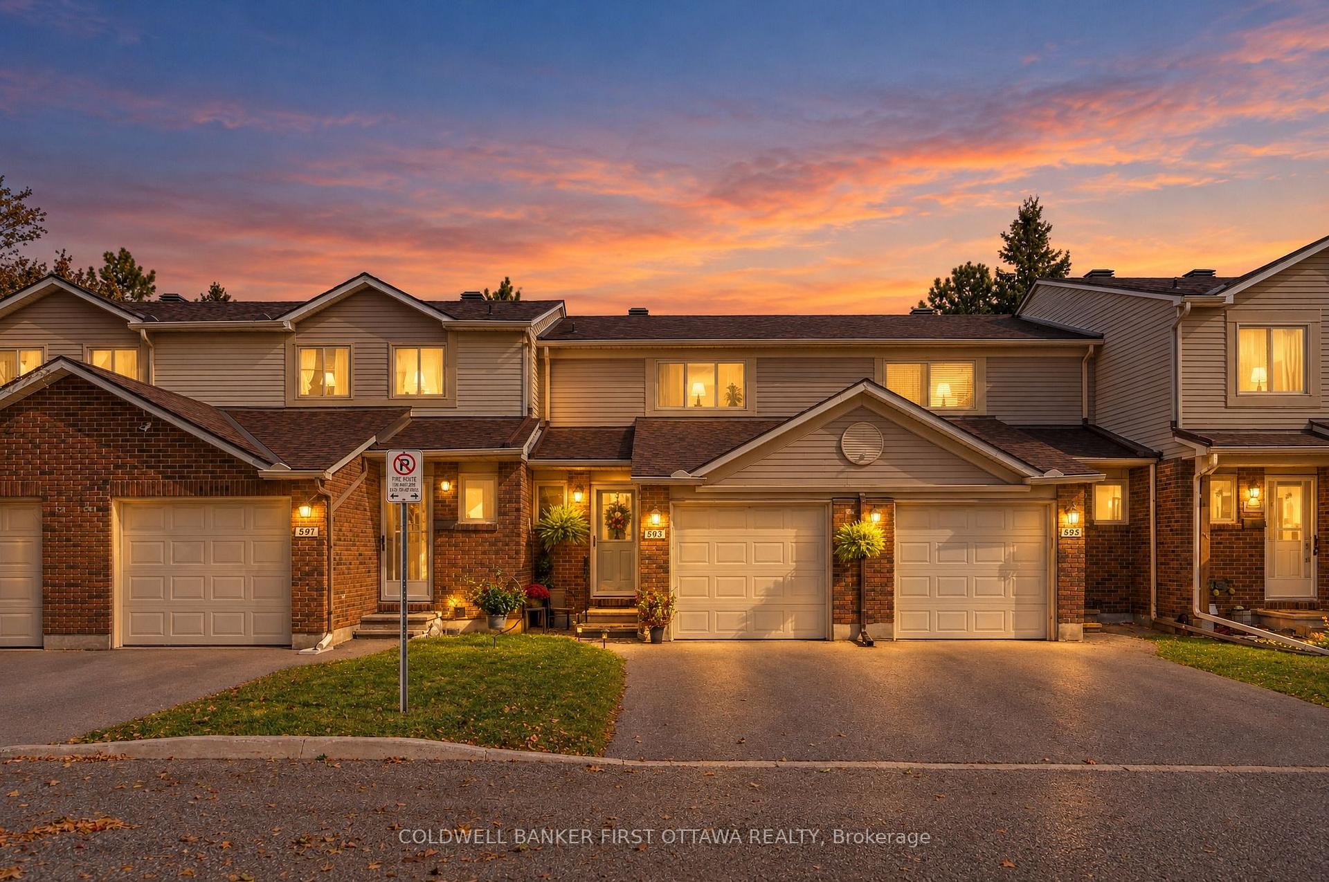 Photo of 593 Canotia Place