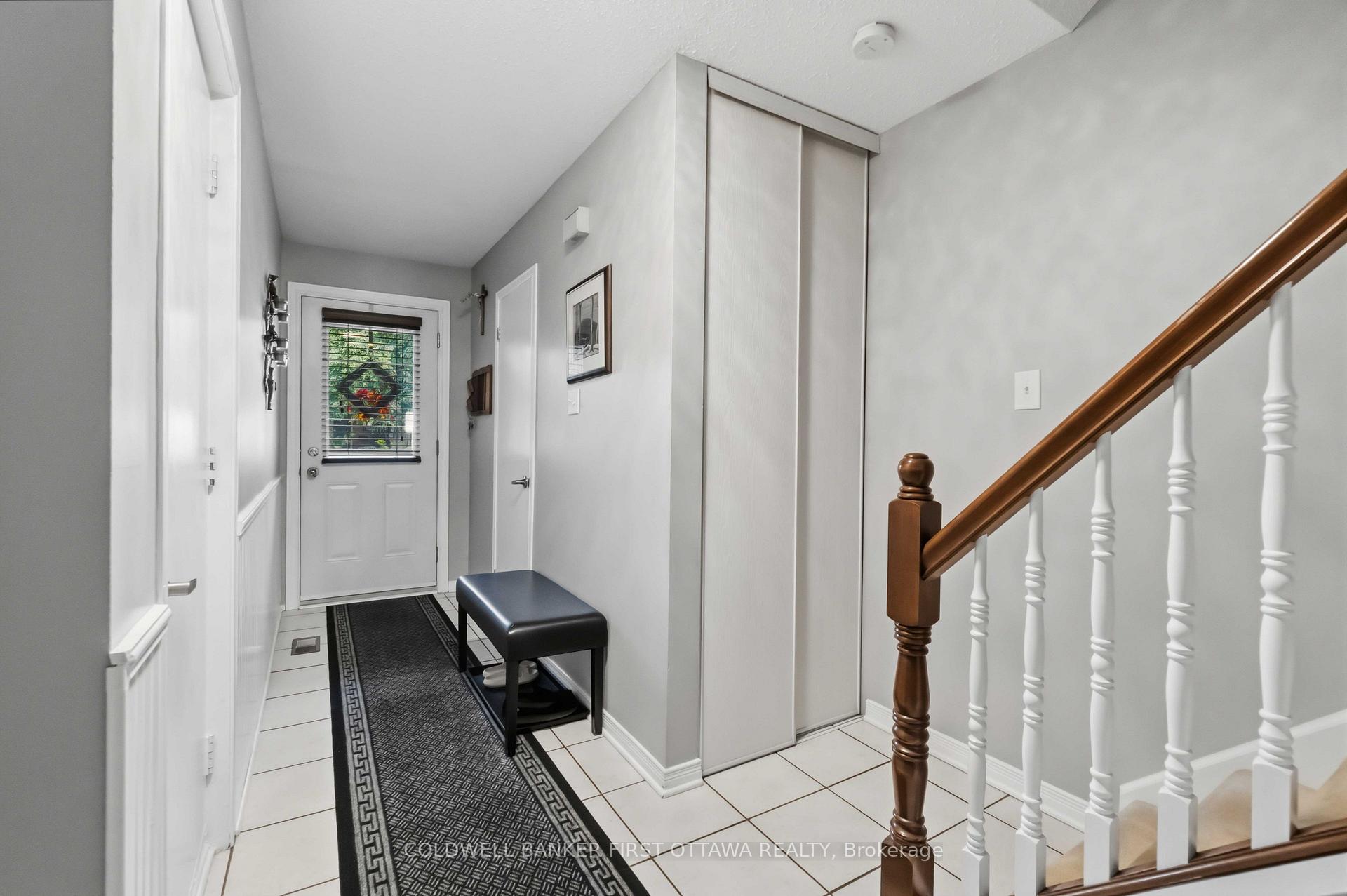 Photo 4 of 593 Canotia Place, Ottawa, Fallingbrook/Pineridge — HOMEH