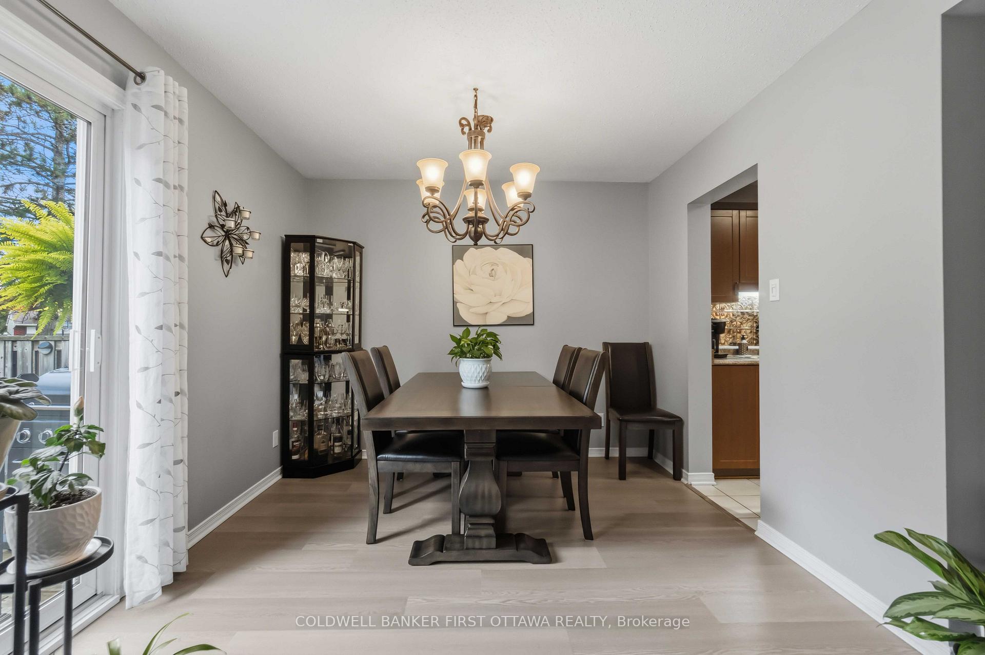 Photo 11 of 593 Canotia Place, Ottawa, Fallingbrook/Pineridge — HOMEH